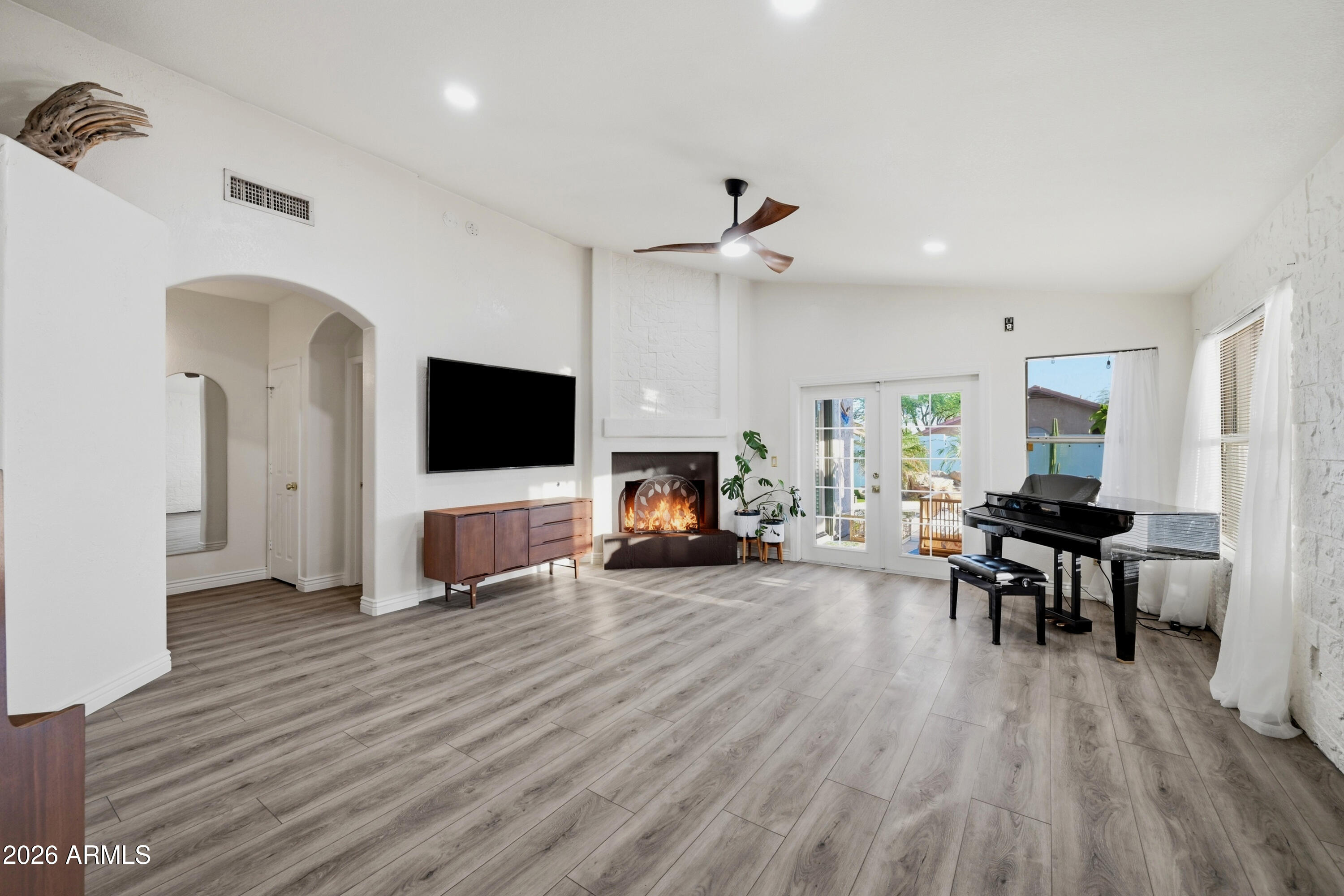 DESERT RIDGE PARCEL 7.4 - Residential