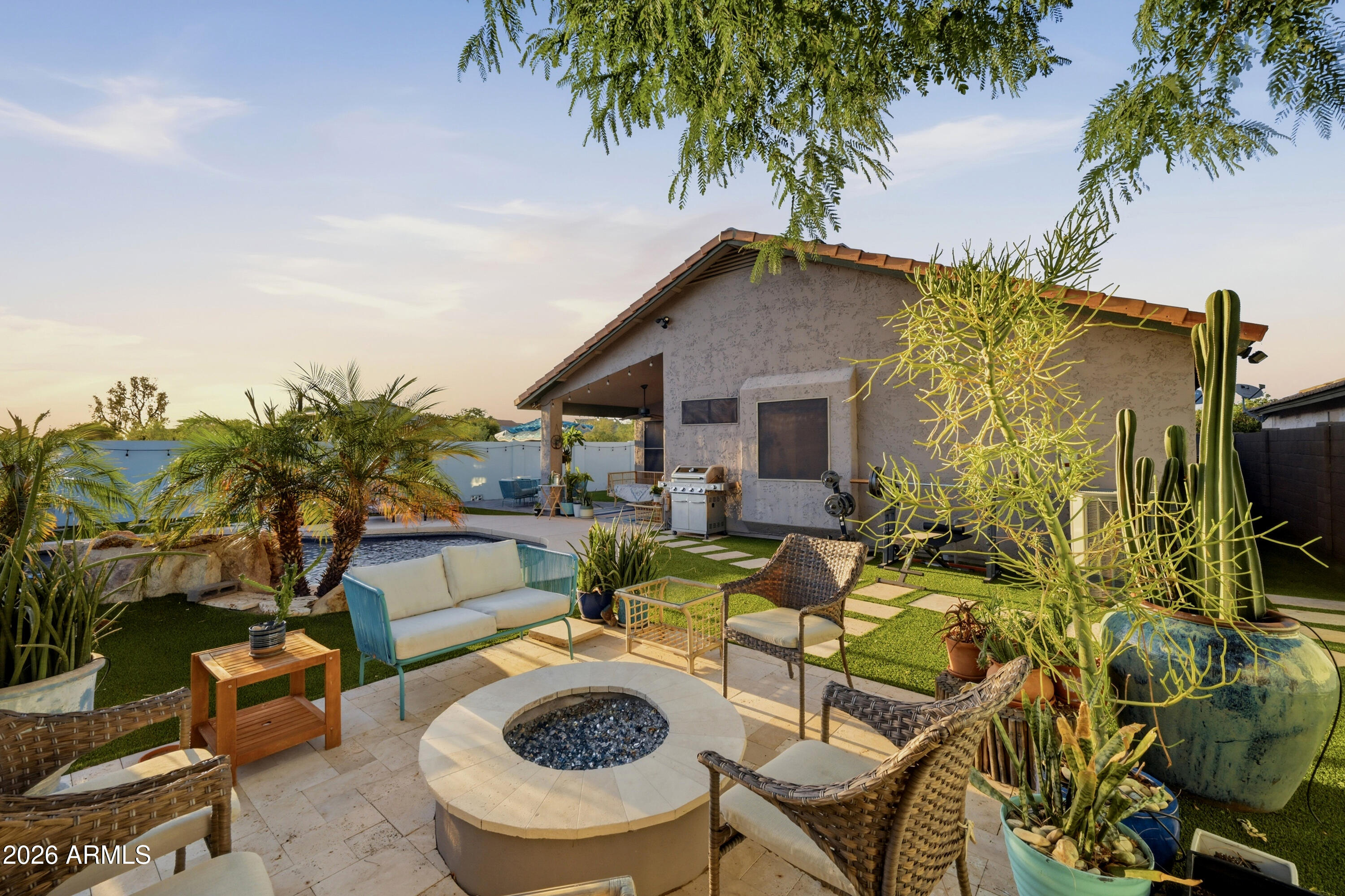 DESERT RIDGE PARCEL 7.4 - Residential
