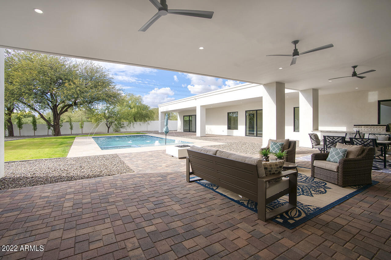 DESERT ESTATES 11 - Residential
