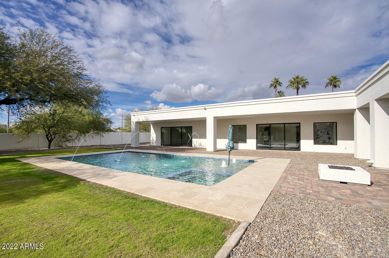 DESERT ESTATES 11 - Residential