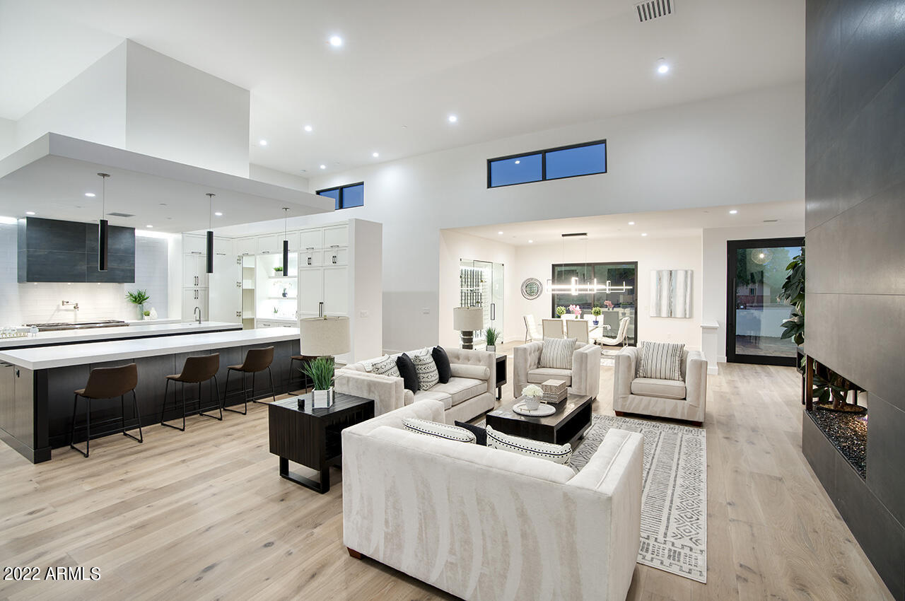 DESERT ESTATES 11 - Residential