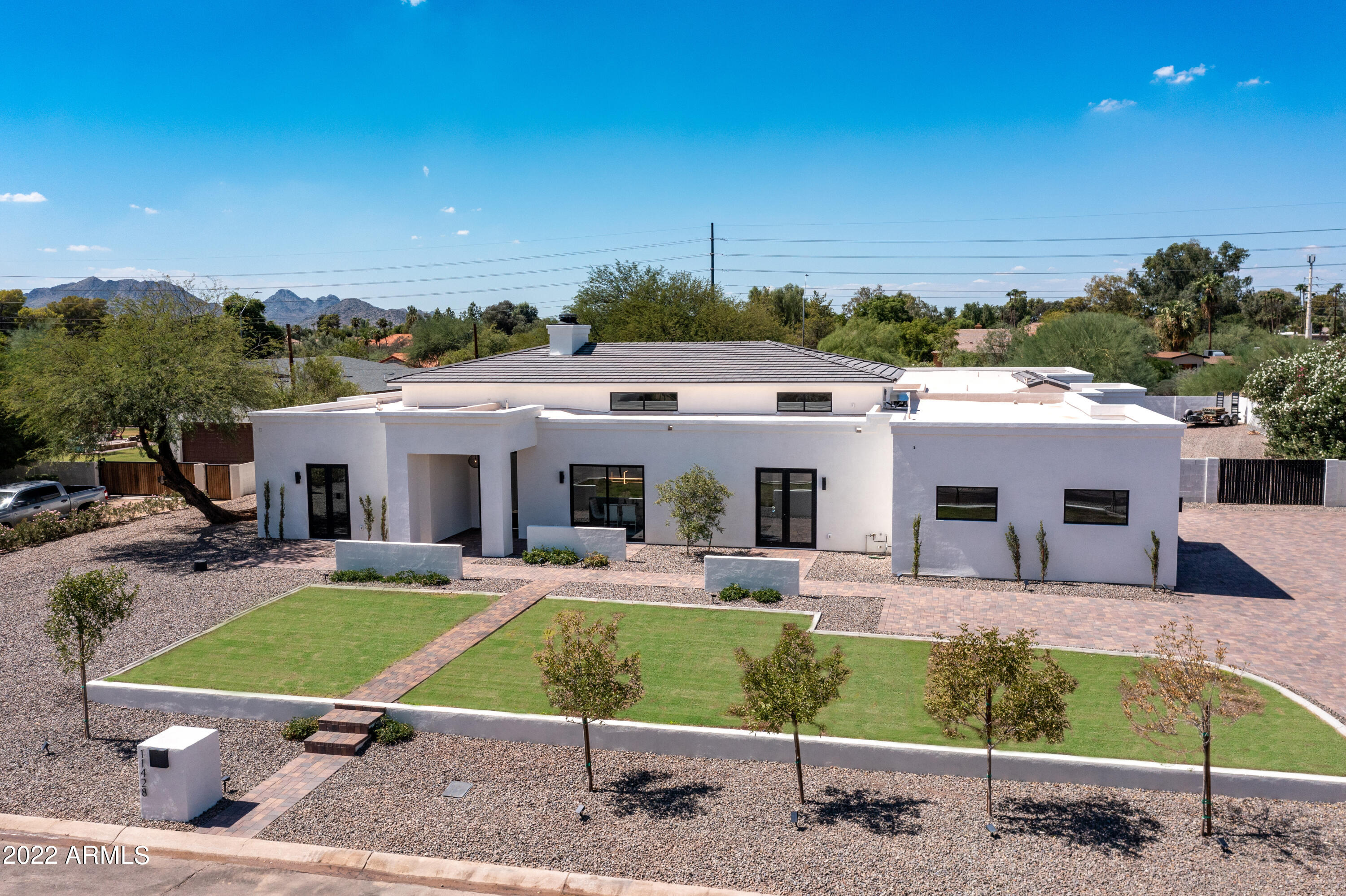 DESERT ESTATES 11 - Residential