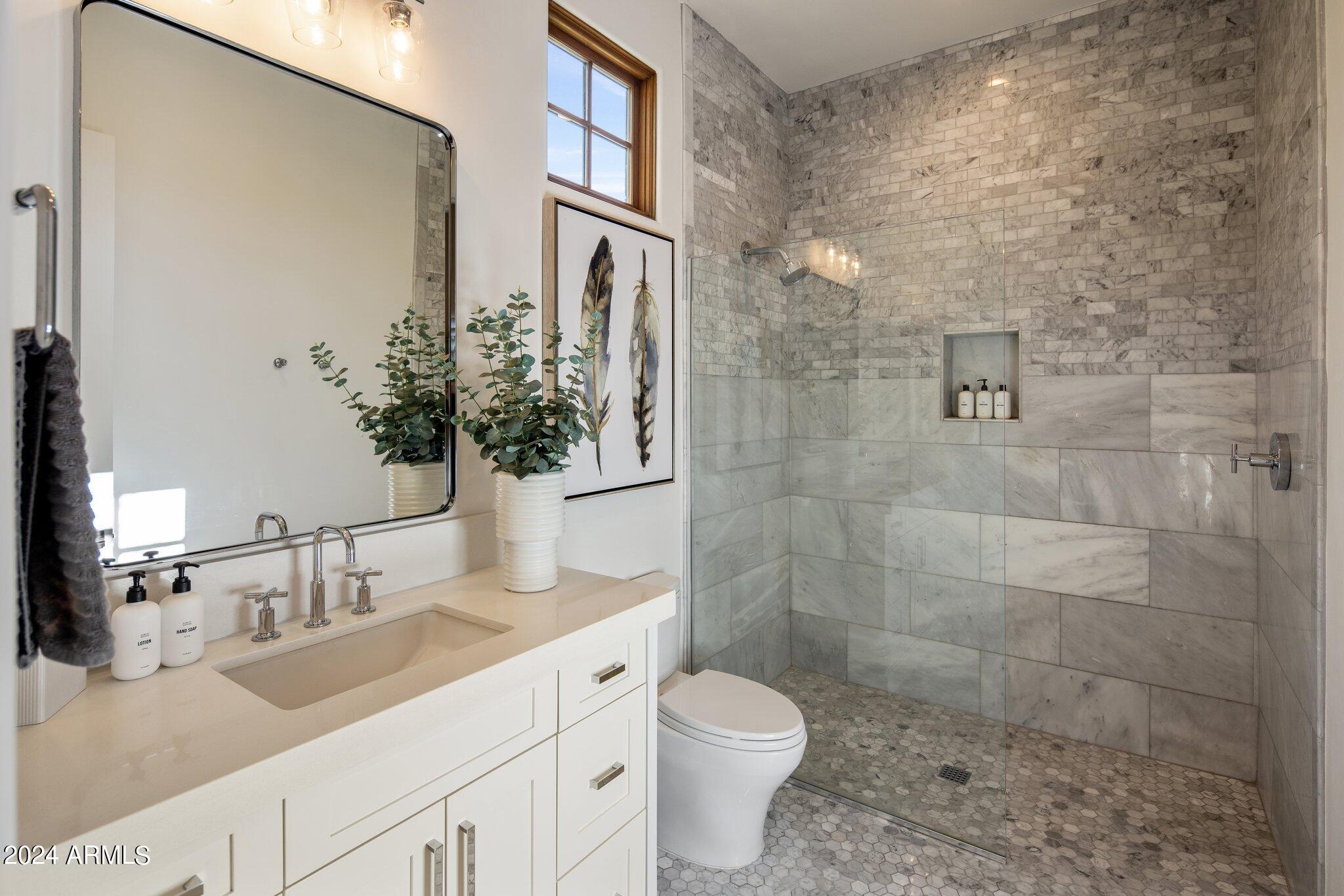 SILVERLEAF AT DC RANCH PARCEL T7 - Residential