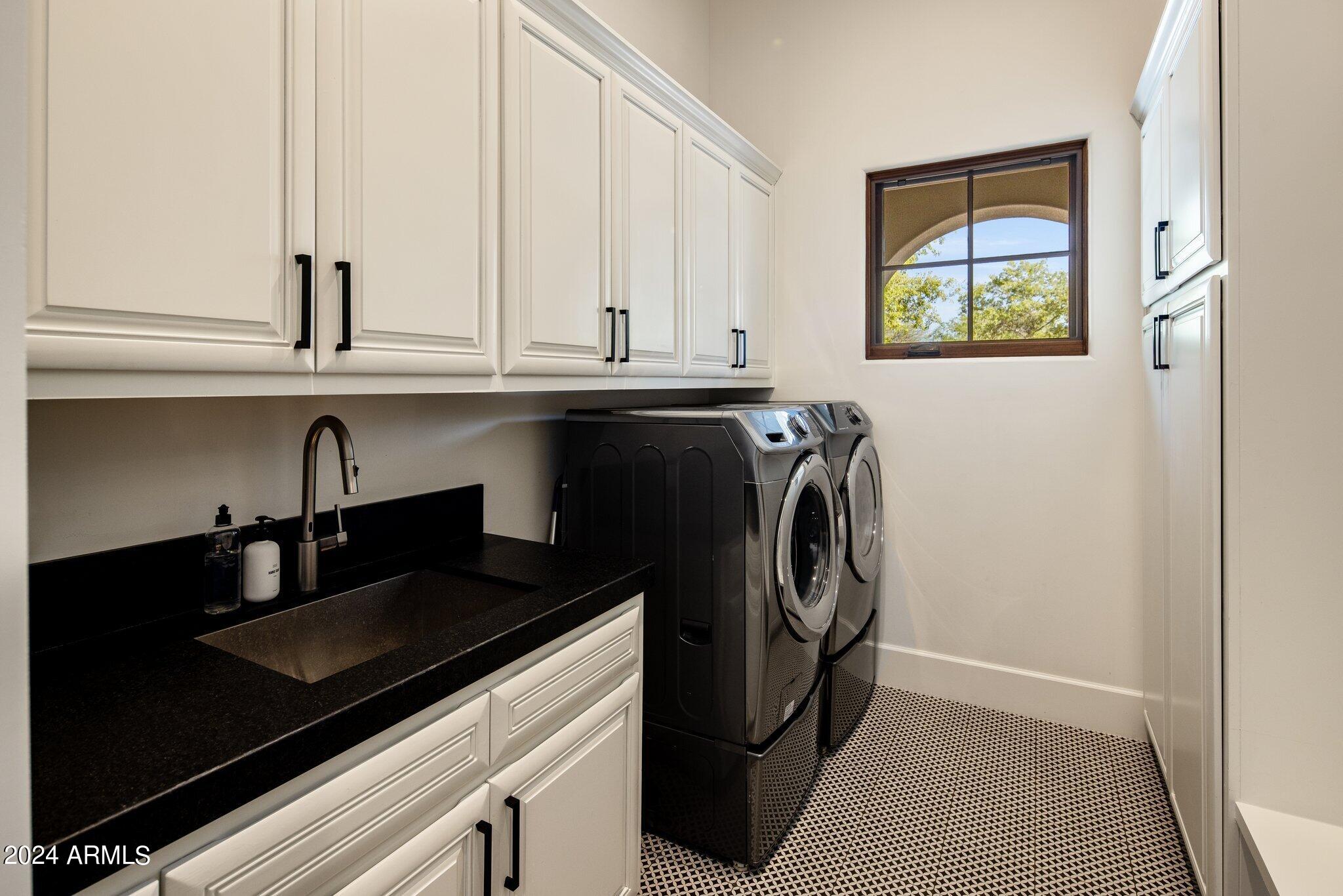 SILVERLEAF AT DC RANCH PARCEL T7 - Residential