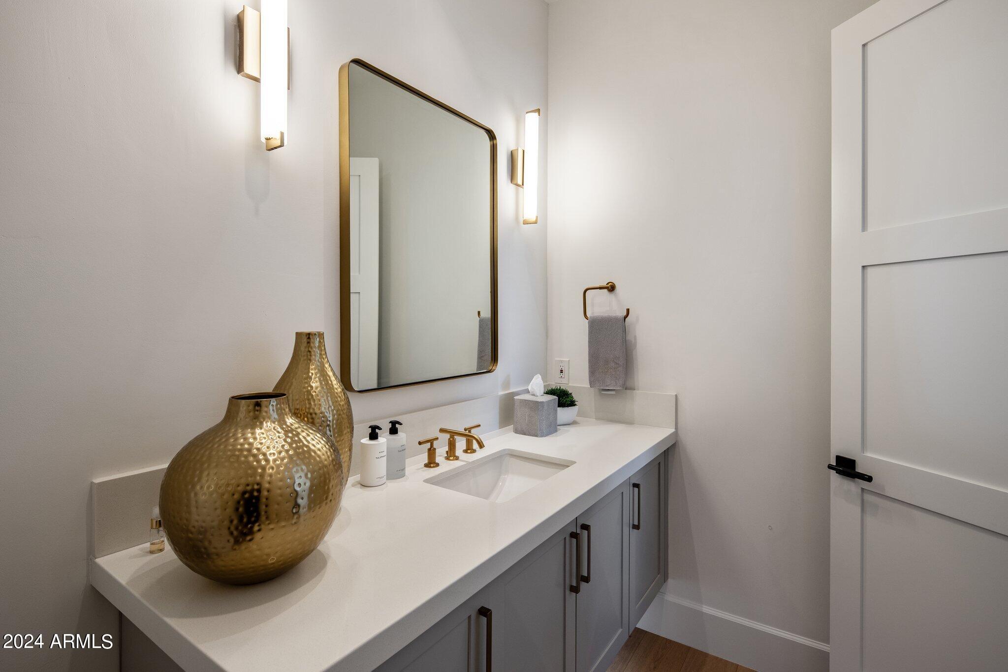 SILVERLEAF AT DC RANCH PARCEL T7 - Residential