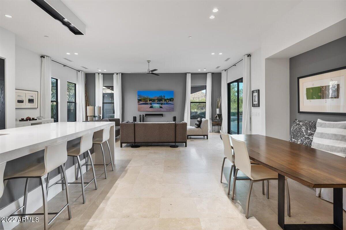 PINNACLE PEAK PLACE - Residential