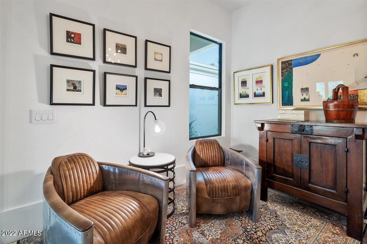 PINNACLE PEAK PLACE - Residential