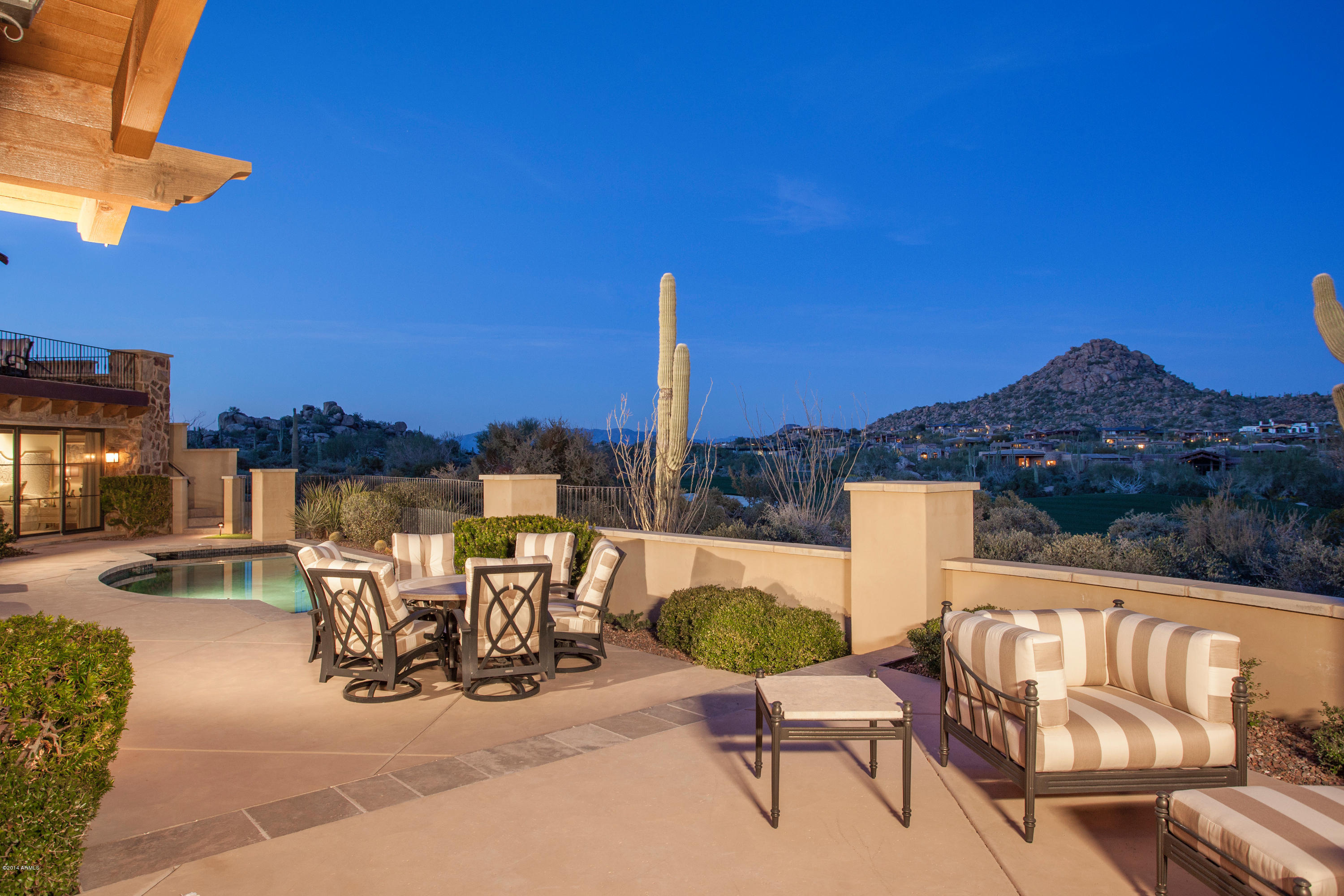 Estancia - Residential