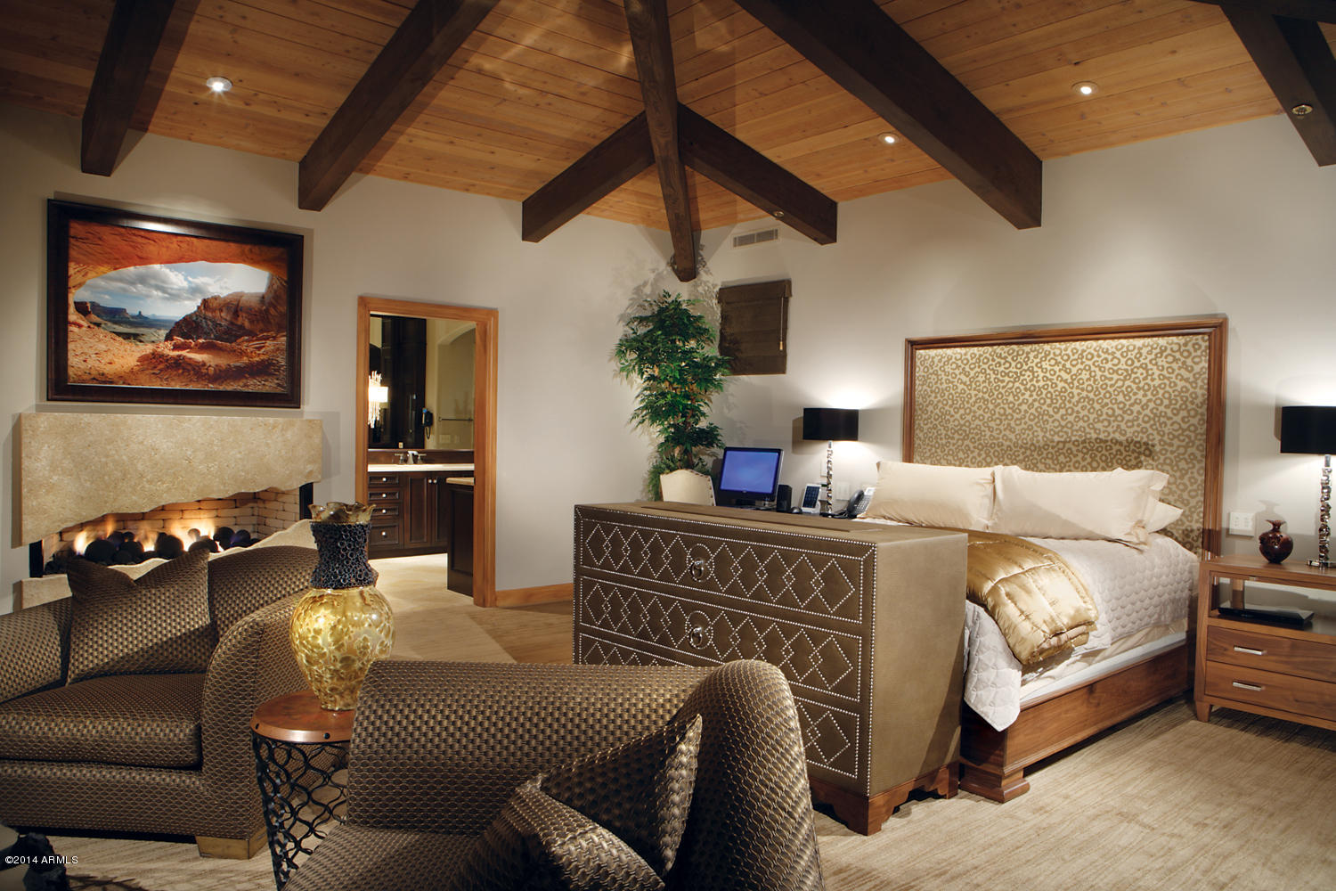 Estancia - Residential
