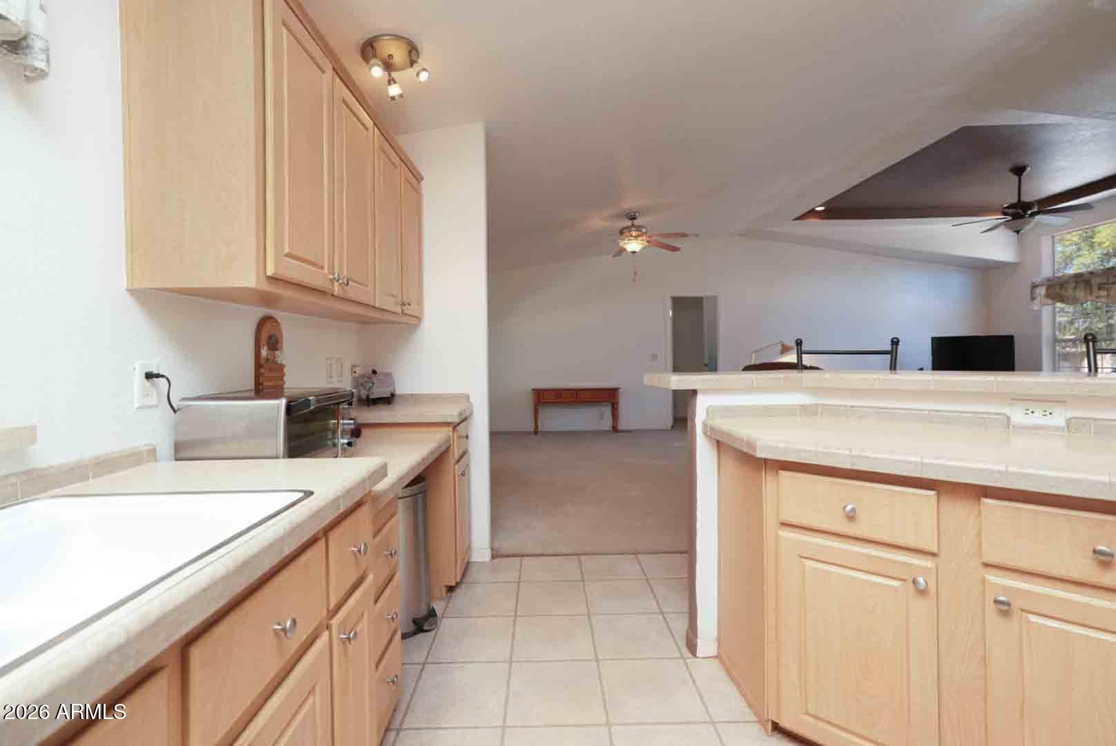 LAS ESTANCIAS UNIT ONE - Residential