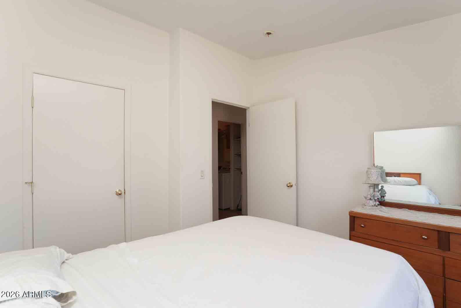 LAS ESTANCIAS UNIT ONE - Residential
