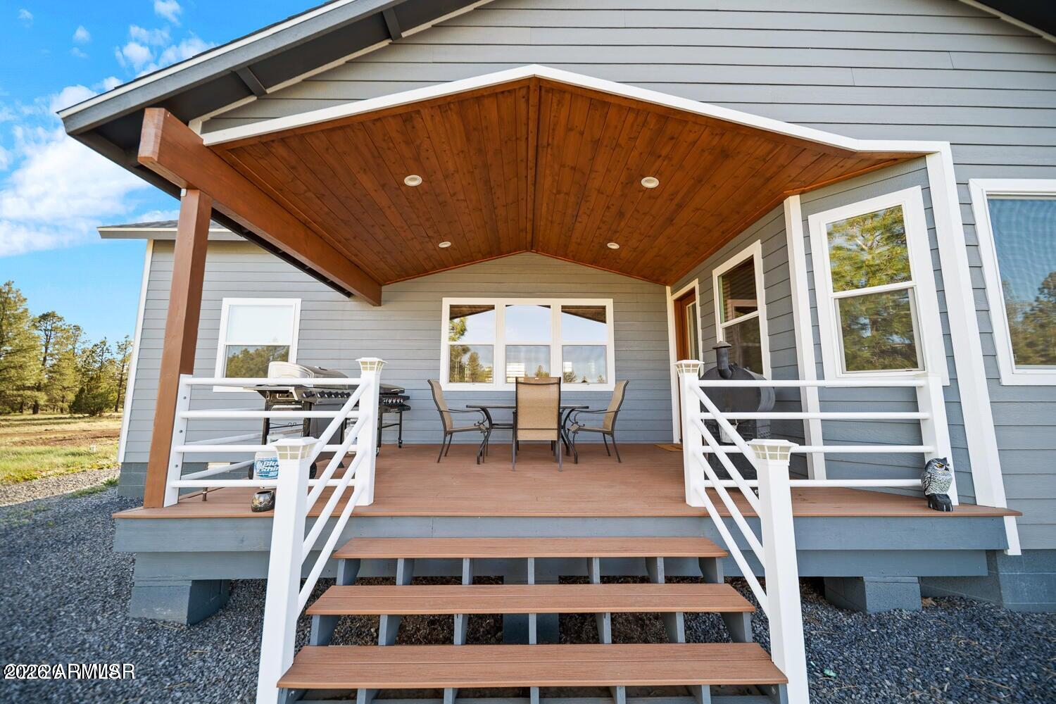 Lakeside - Residential