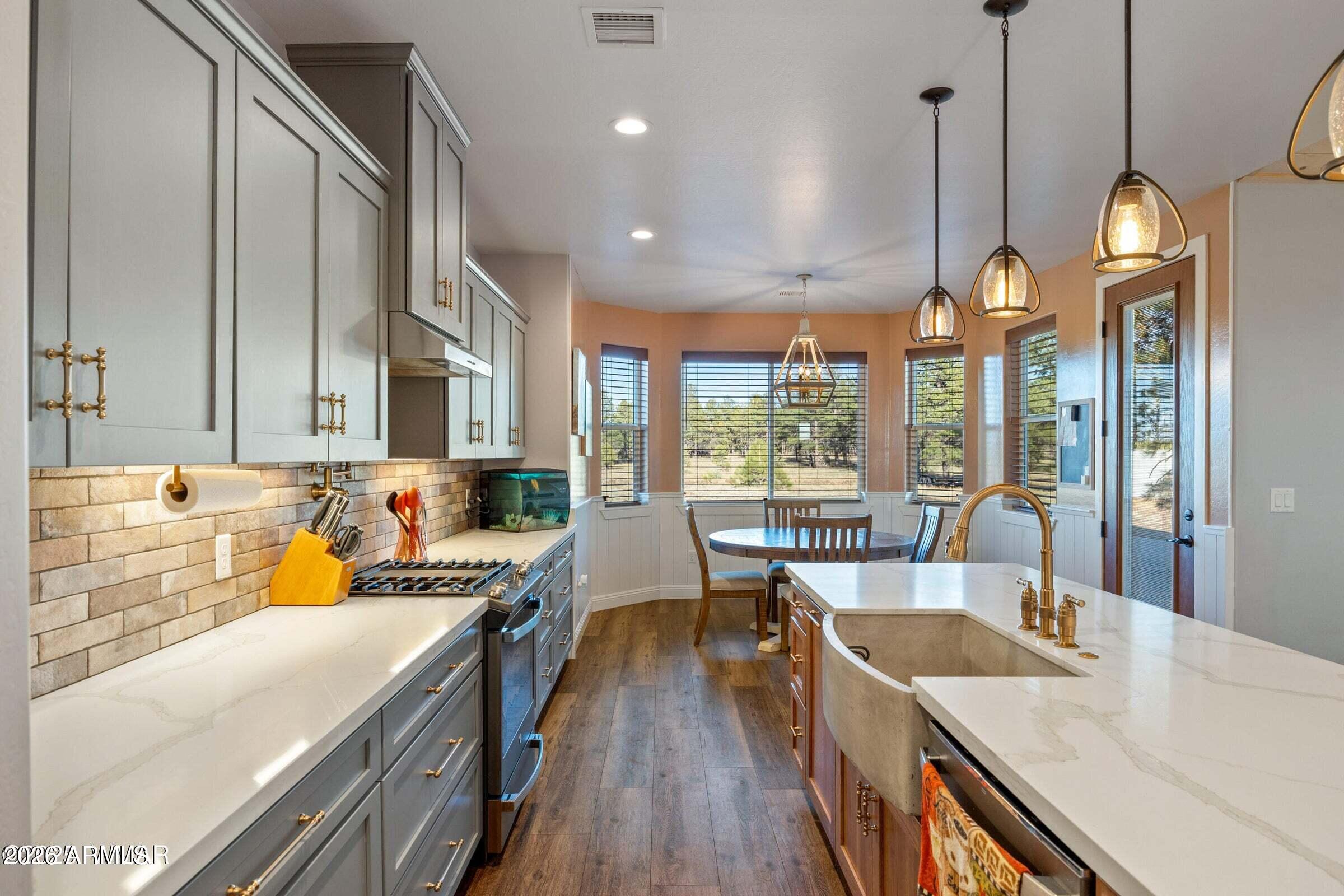 Lakeside - Residential