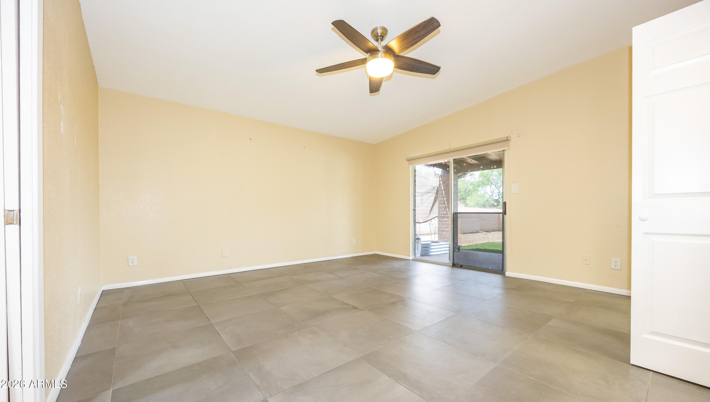 TOWN & COUNTRY ESTATES 6 - Residential