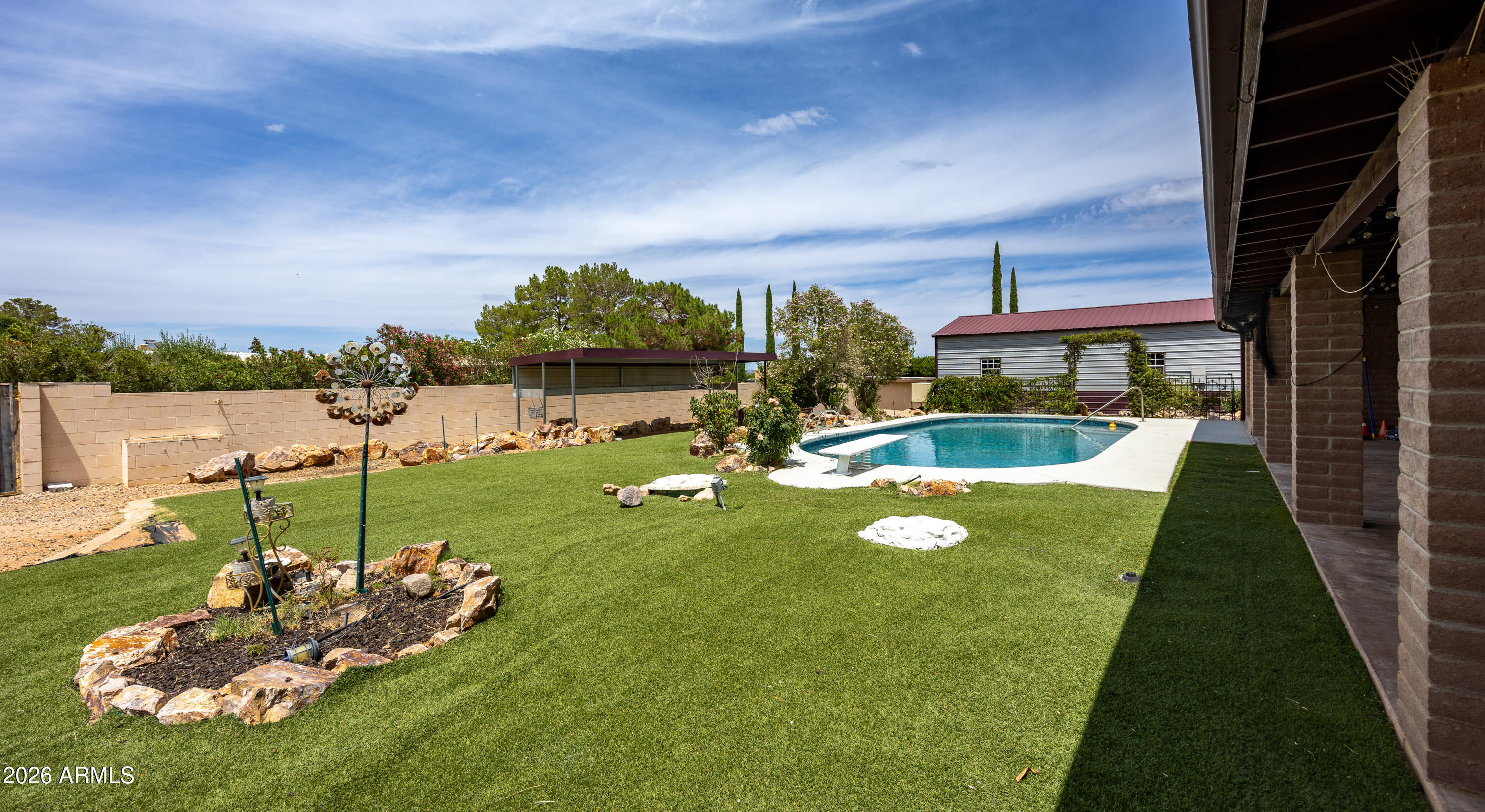 TOWN & COUNTRY ESTATES 6 - Residential