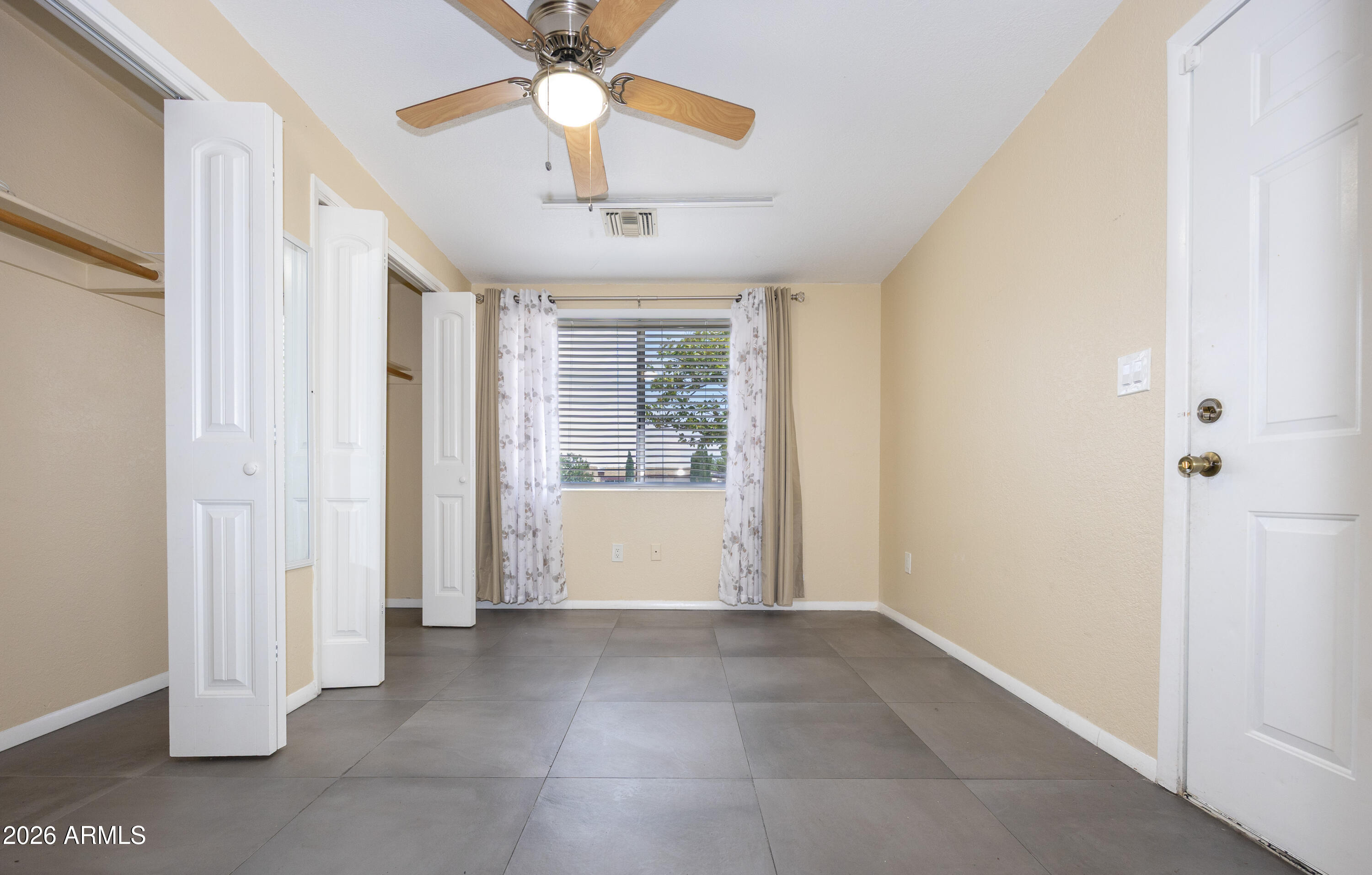 TOWN & COUNTRY ESTATES 6 - Residential