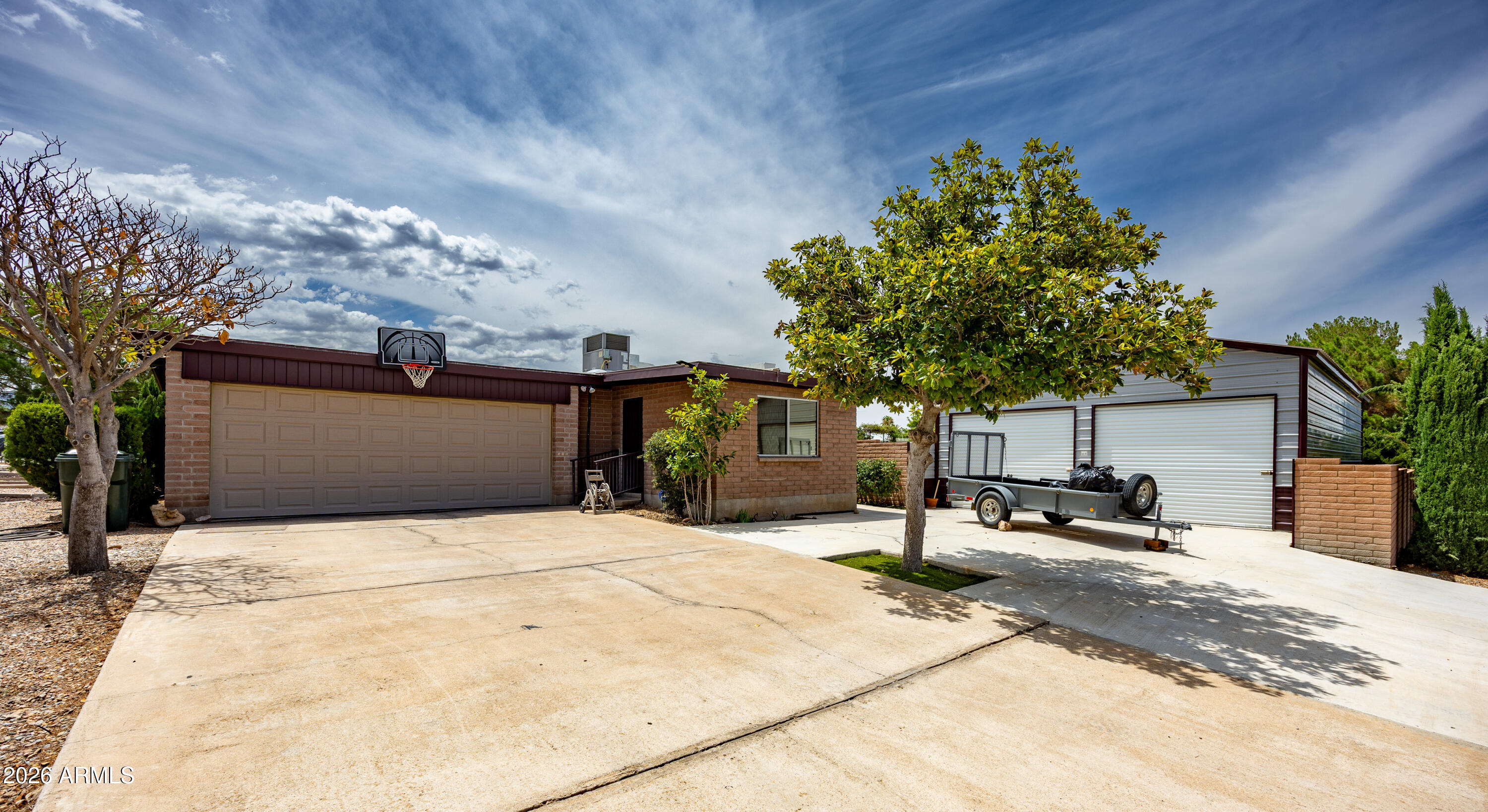 TOWN & COUNTRY ESTATES 6 - Residential