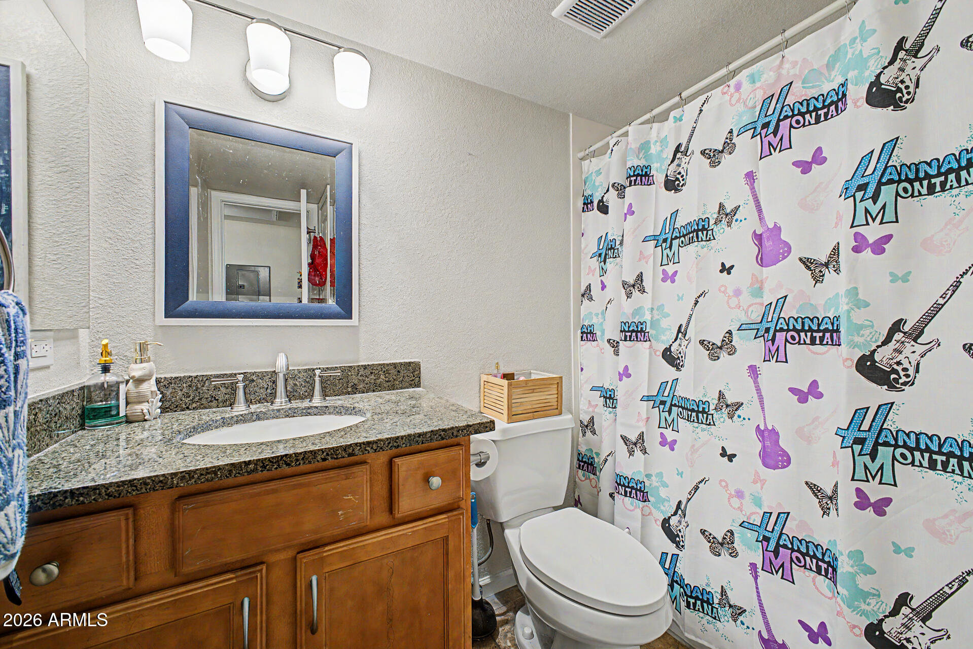 CHESAPEAKE CONDOMINIUM - Residential