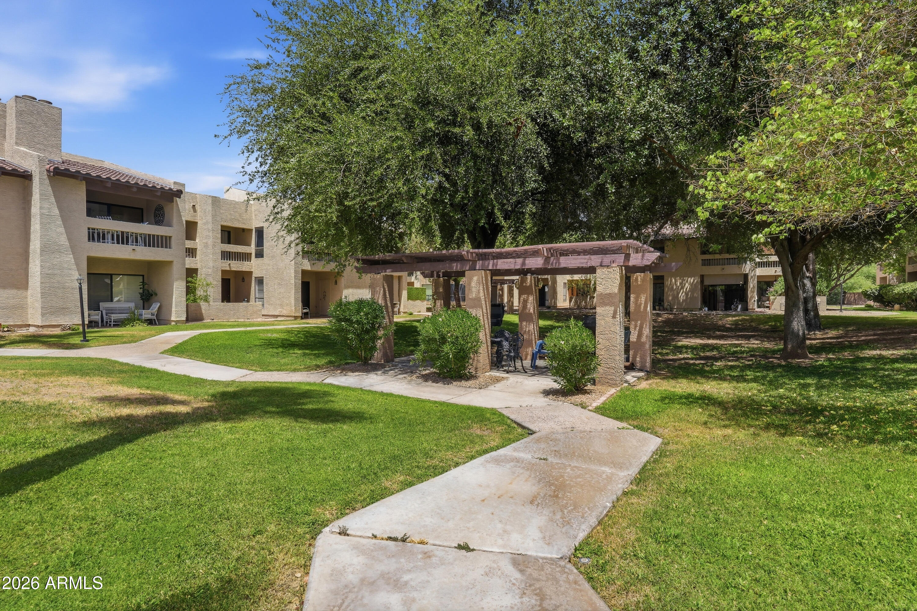 VILLA DE VALLARTA UNIT 2 - Residential