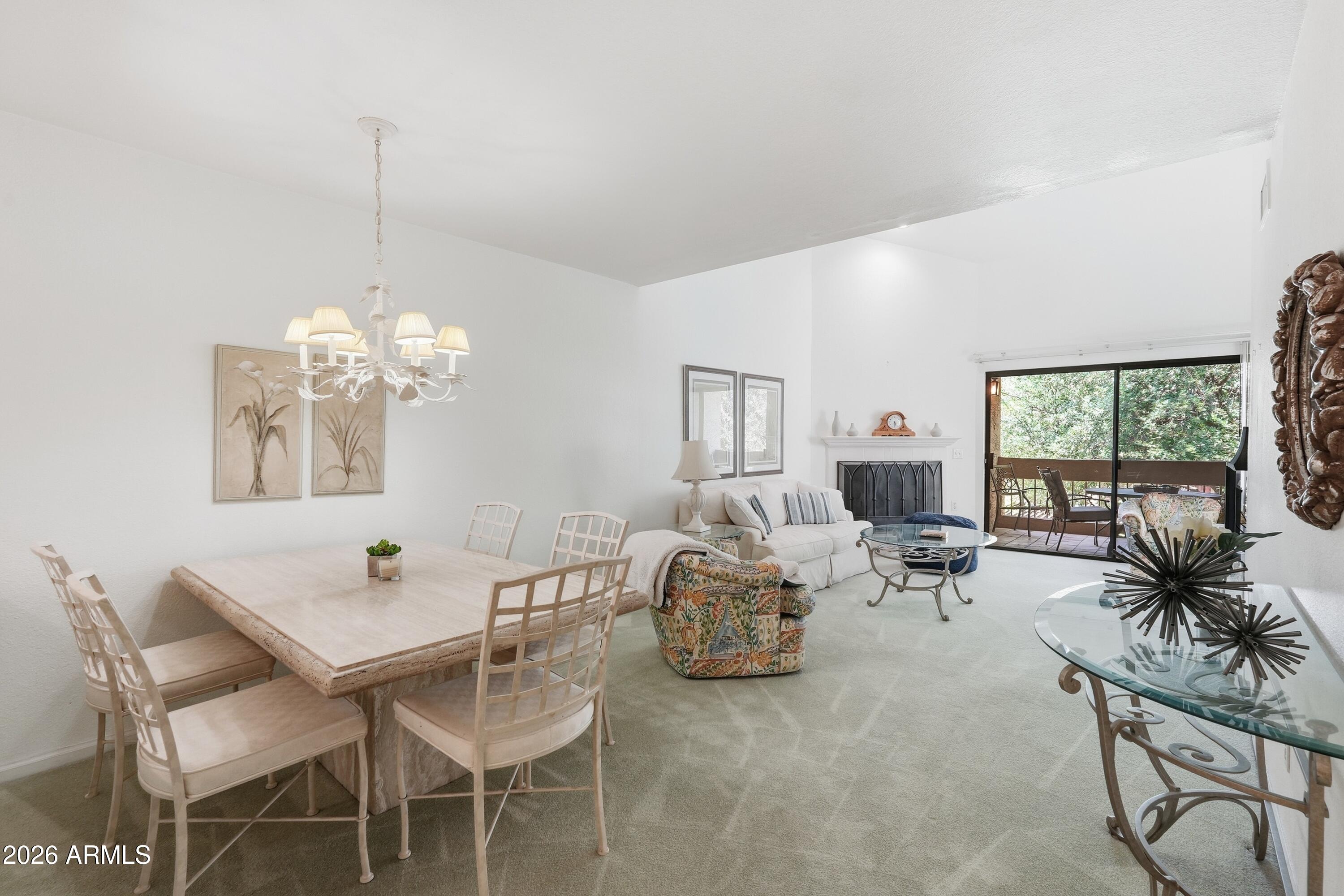 VILLA DE VALLARTA UNIT 2 - Residential