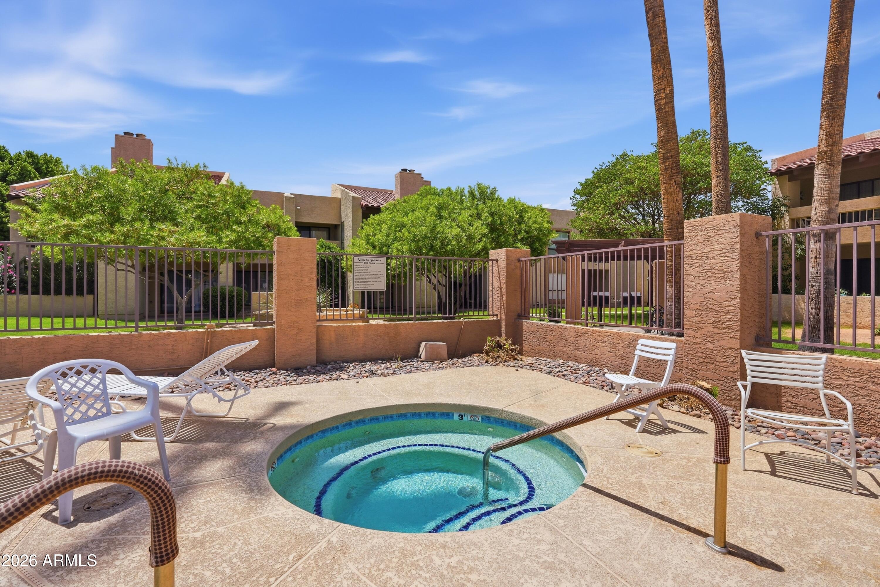 VILLA DE VALLARTA UNIT 2 - Residential