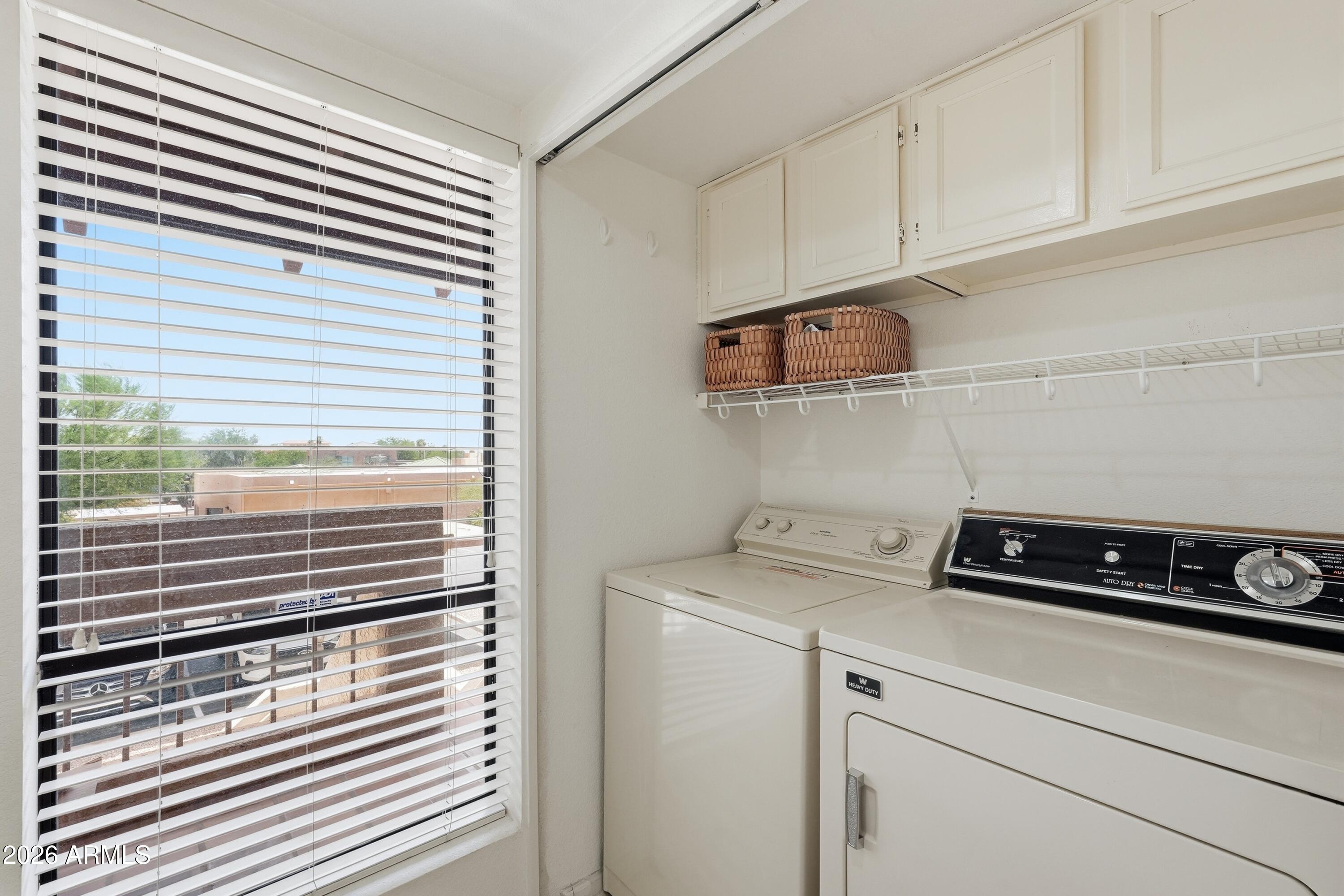VILLA DE VALLARTA UNIT 2 - Residential