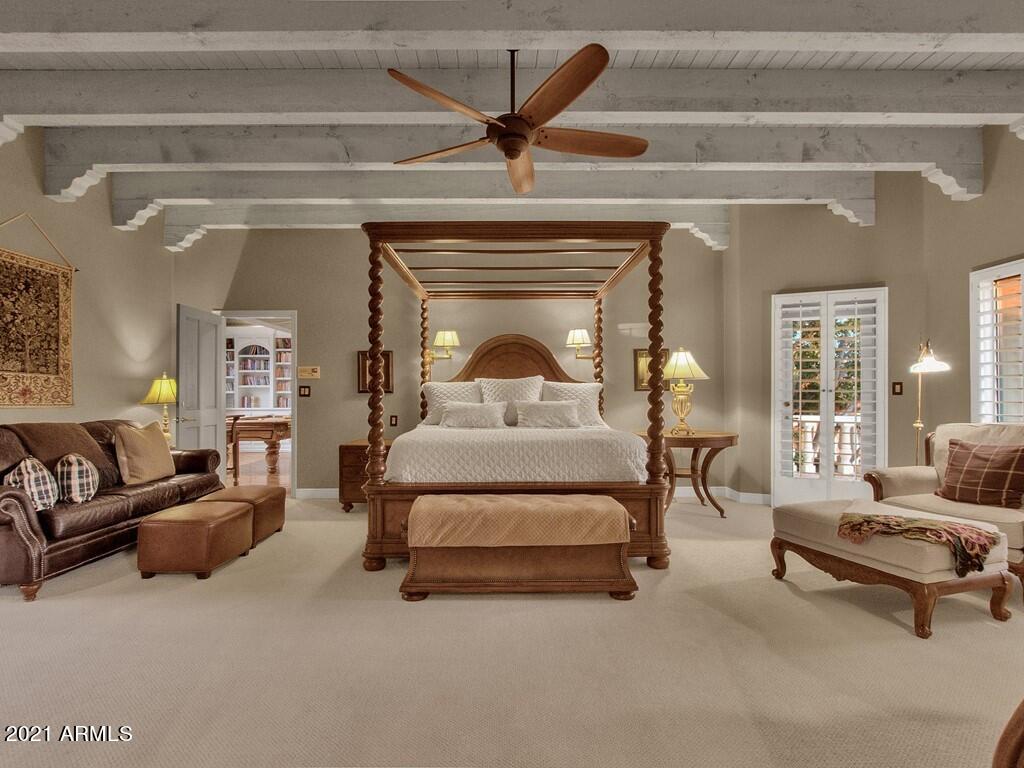 CAMELBACK CANYON - Residential