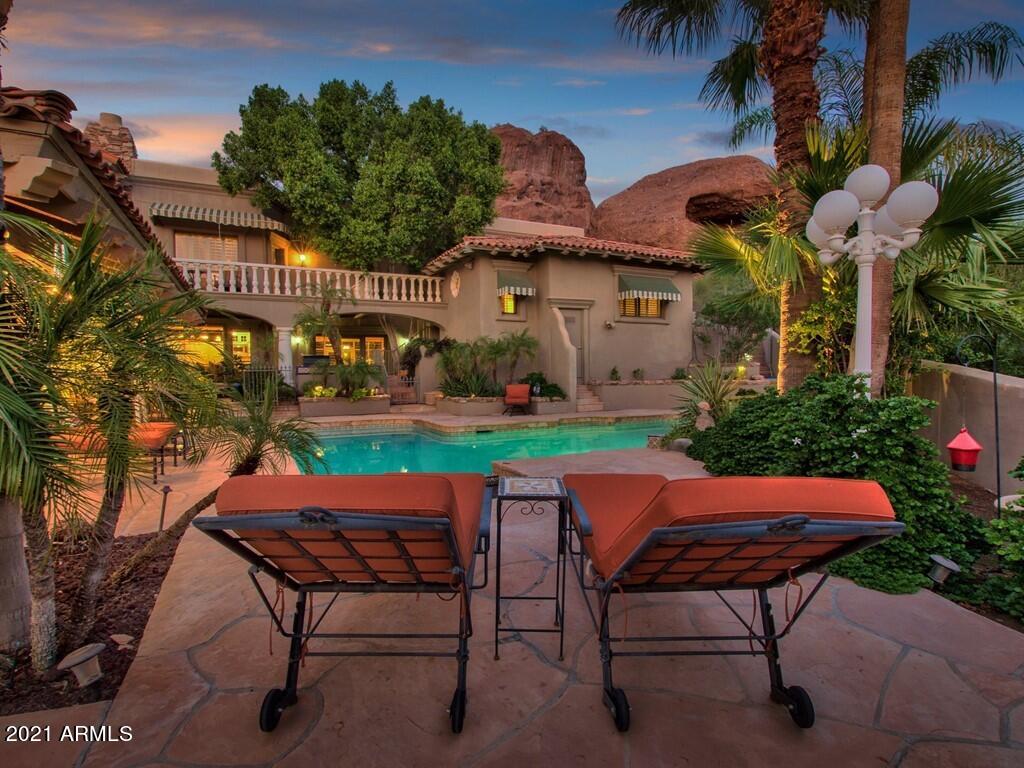 CAMELBACK CANYON - Residential
