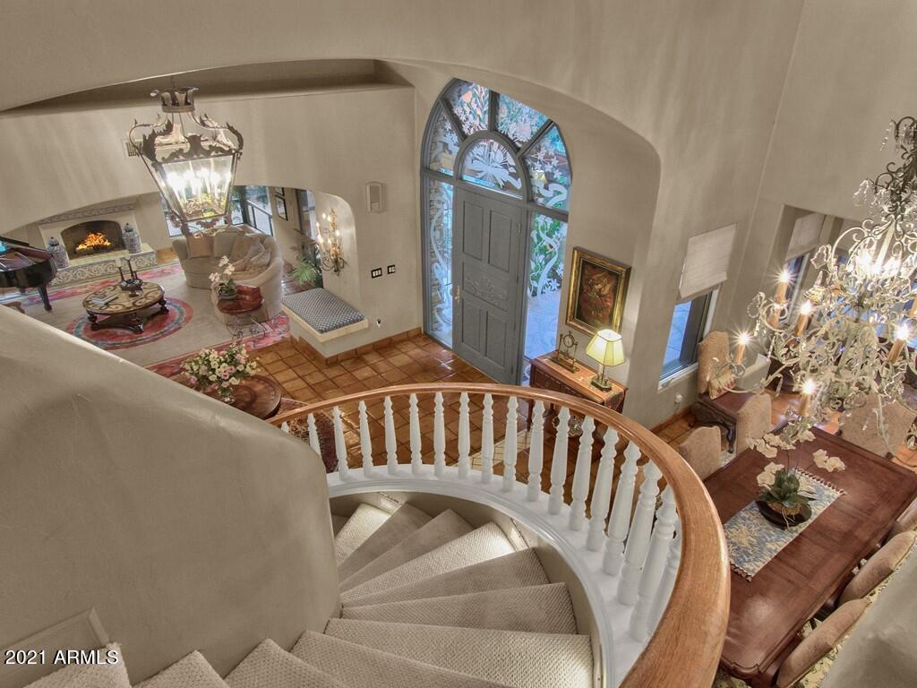 CAMELBACK CANYON - Residential