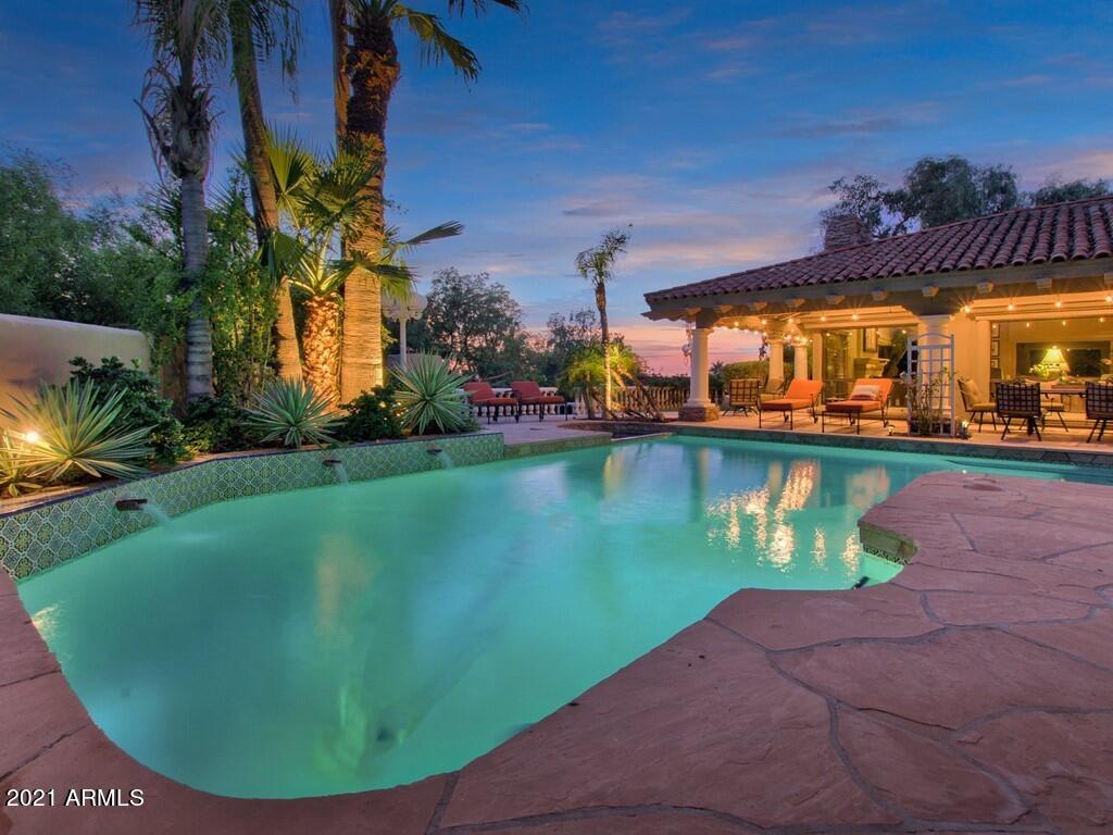 CAMELBACK CANYON - Residential
