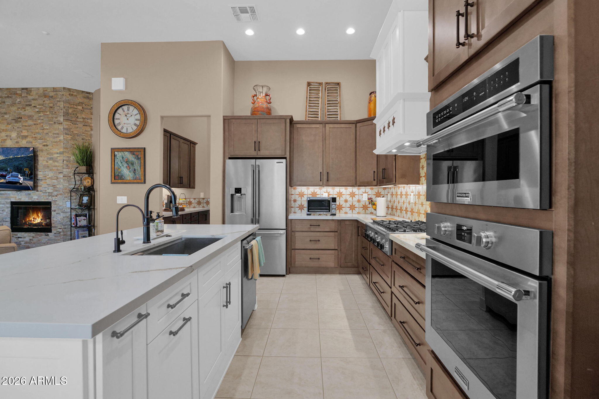 ANTHEM COUNTRY CLUB - Residential