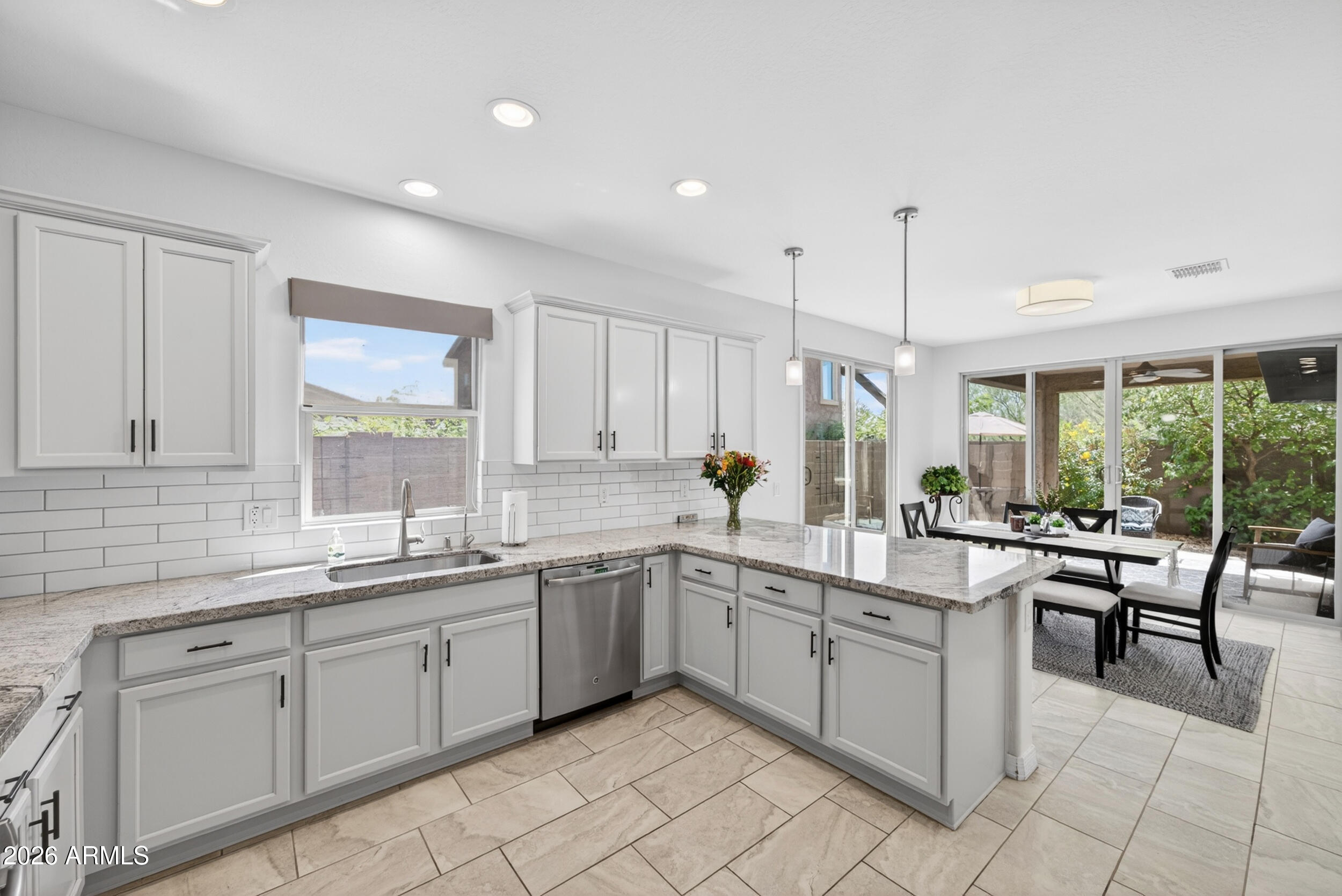 DESERT RIDGE SUPERBLOCK 7 NORTH PARCEL 1 - Residential