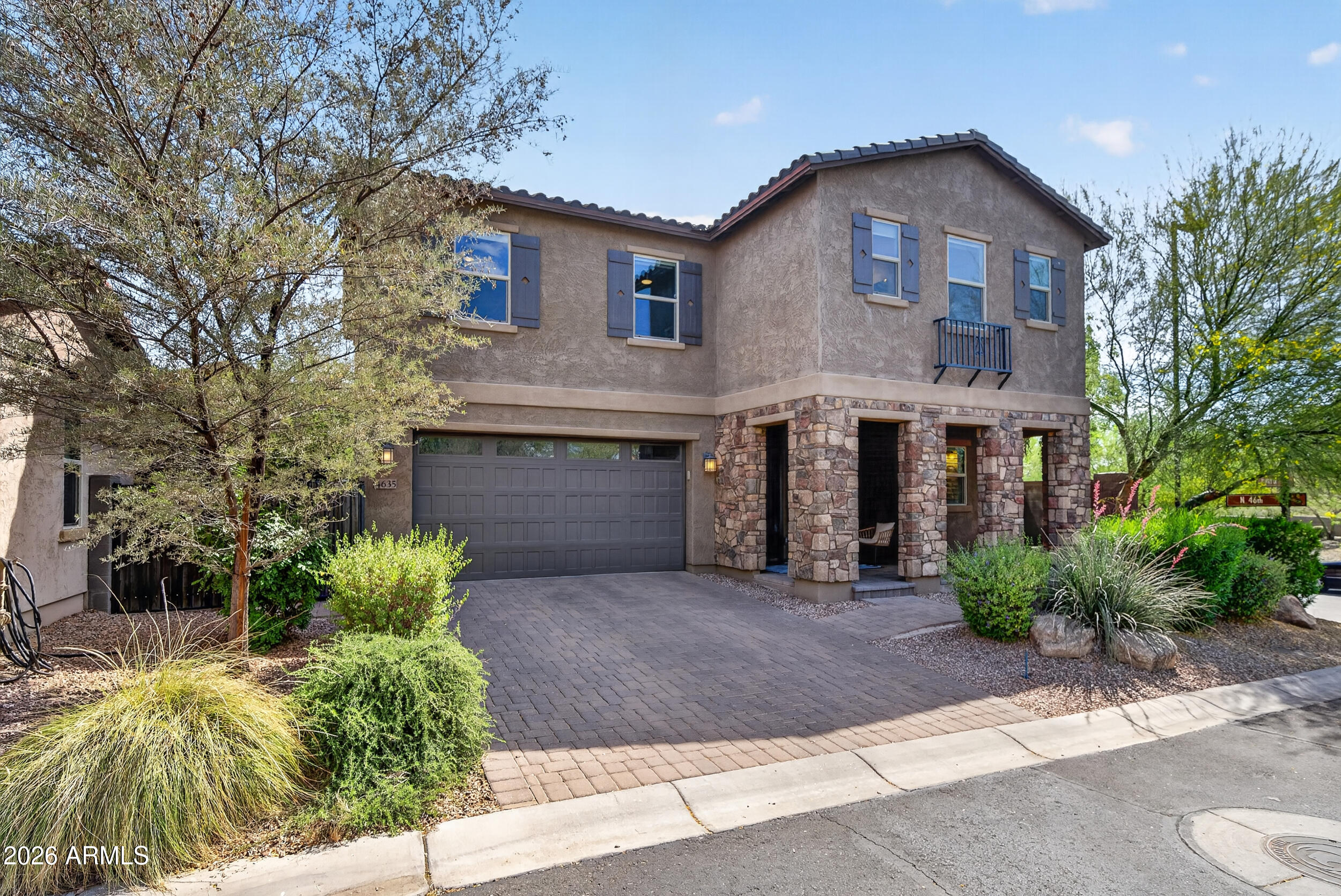 DESERT RIDGE SUPERBLOCK 7 NORTH PARCEL 1 - Residential
