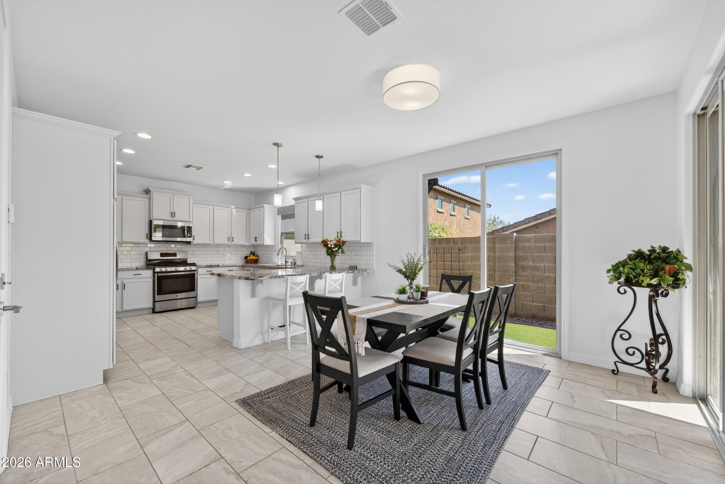 DESERT RIDGE SUPERBLOCK 7 NORTH PARCEL 1 - Residential