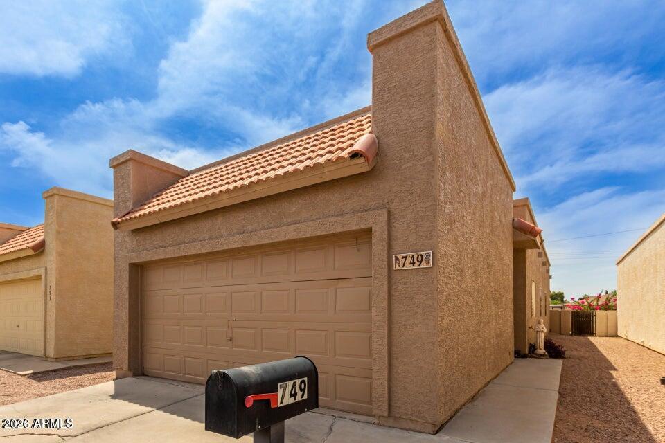 AMD CASA GRANDE TOWNHOMES UNIT THREE - Residential