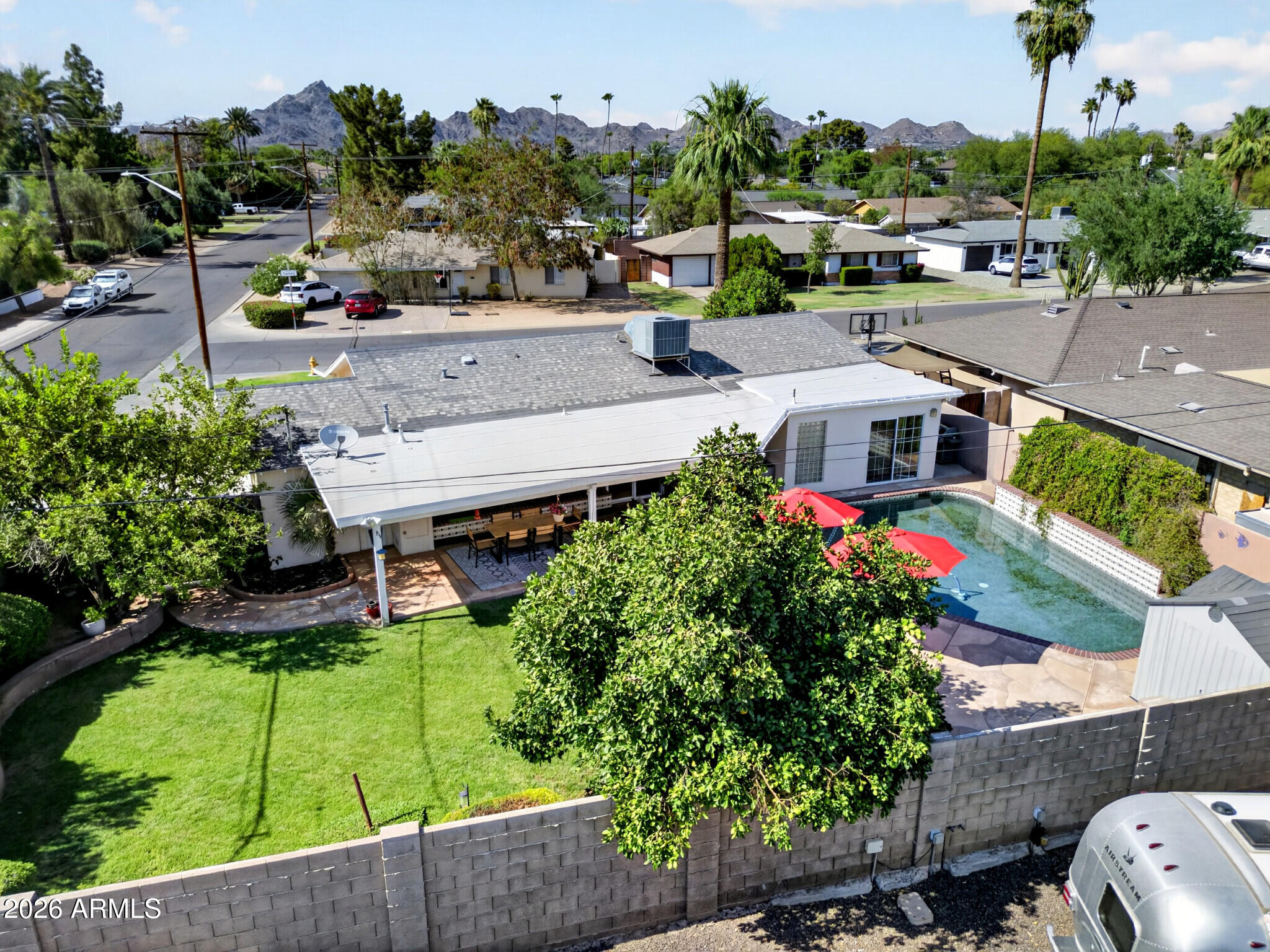 SHARONDALE PLAT 3 - Residential