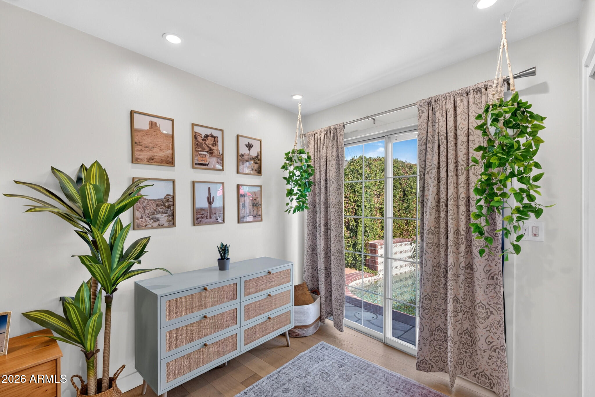 SHARONDALE PLAT 3 - Residential