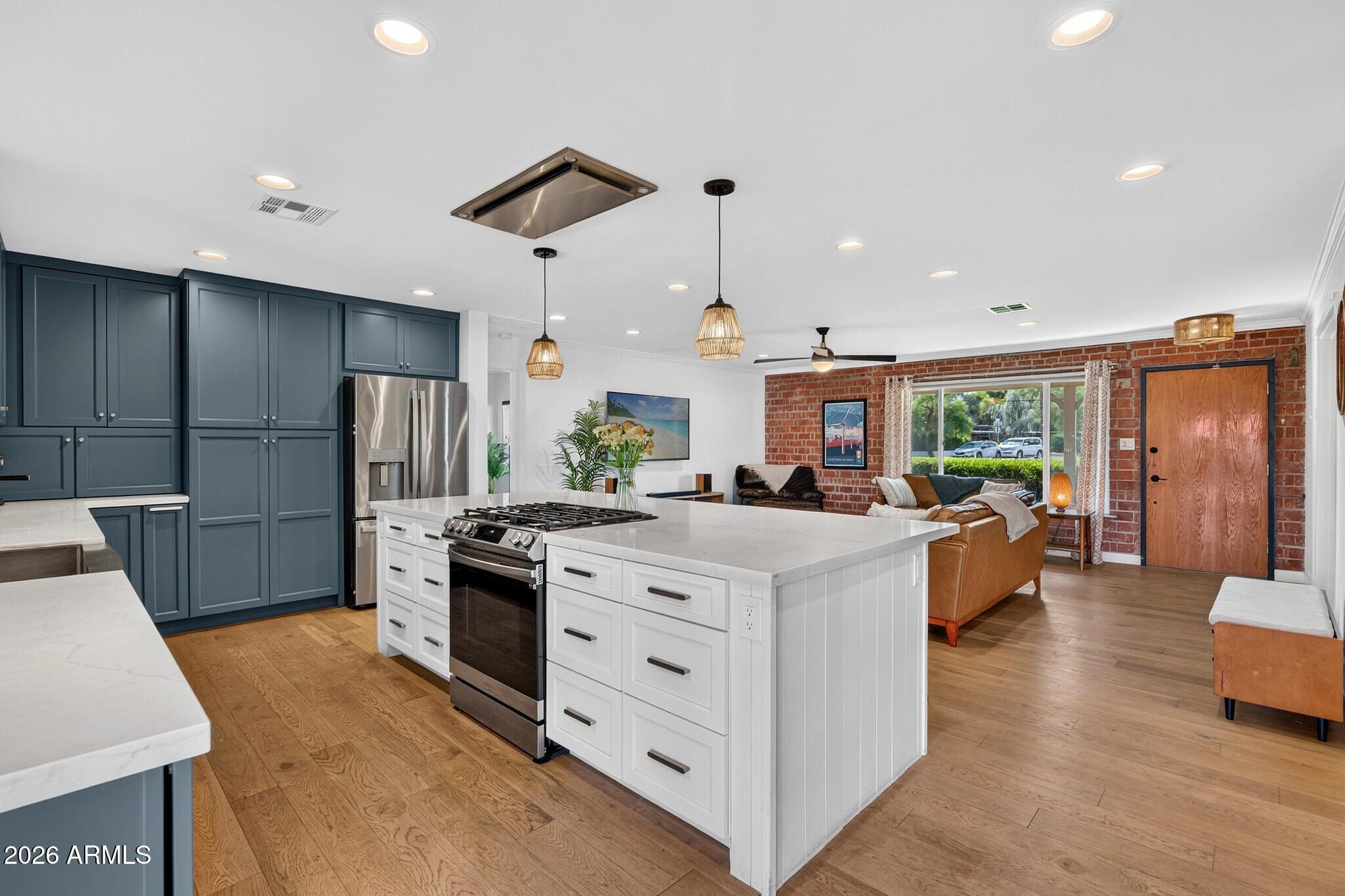 SHARONDALE PLAT 3 - Residential