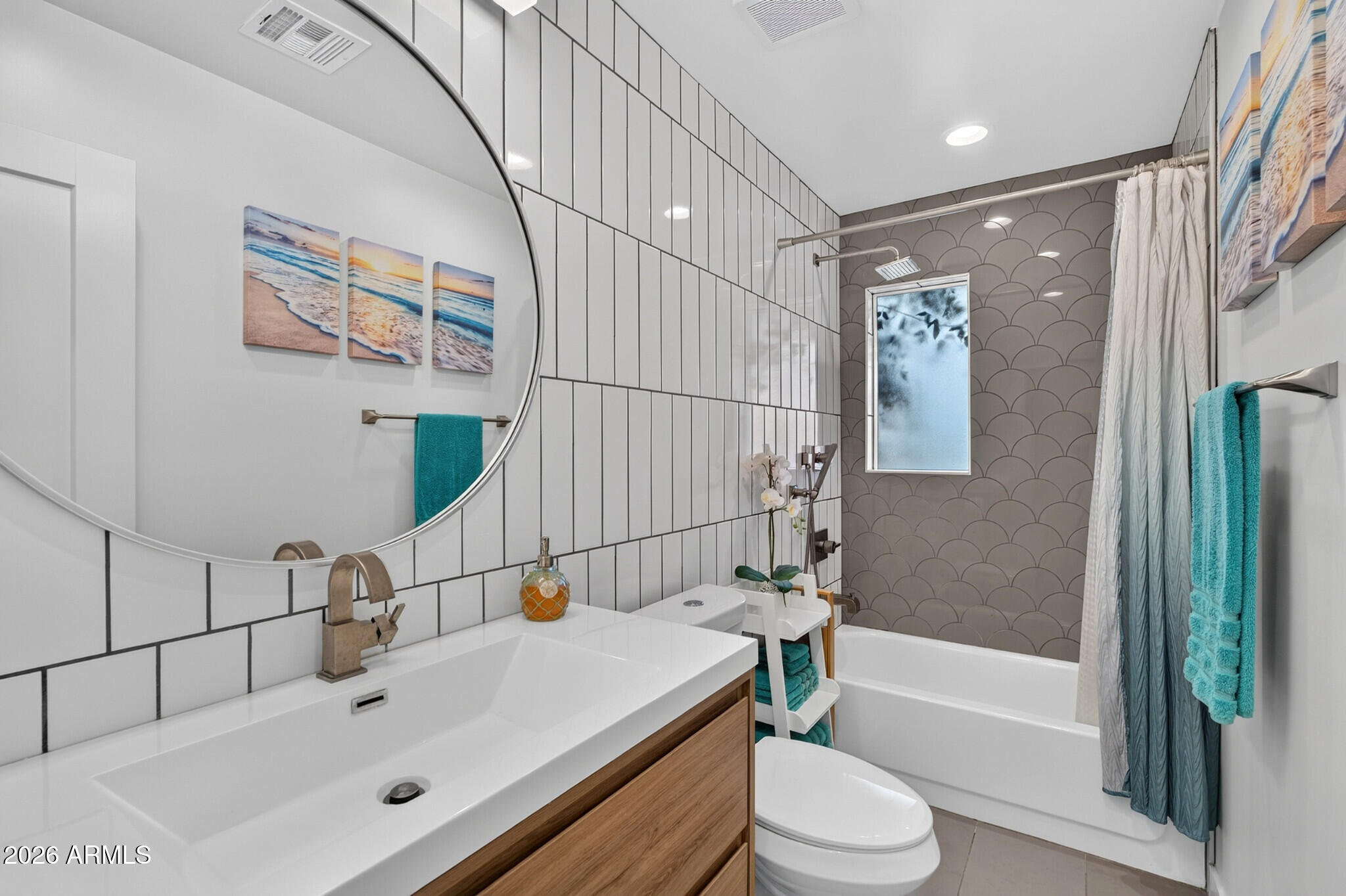 SHARONDALE PLAT 3 - Residential