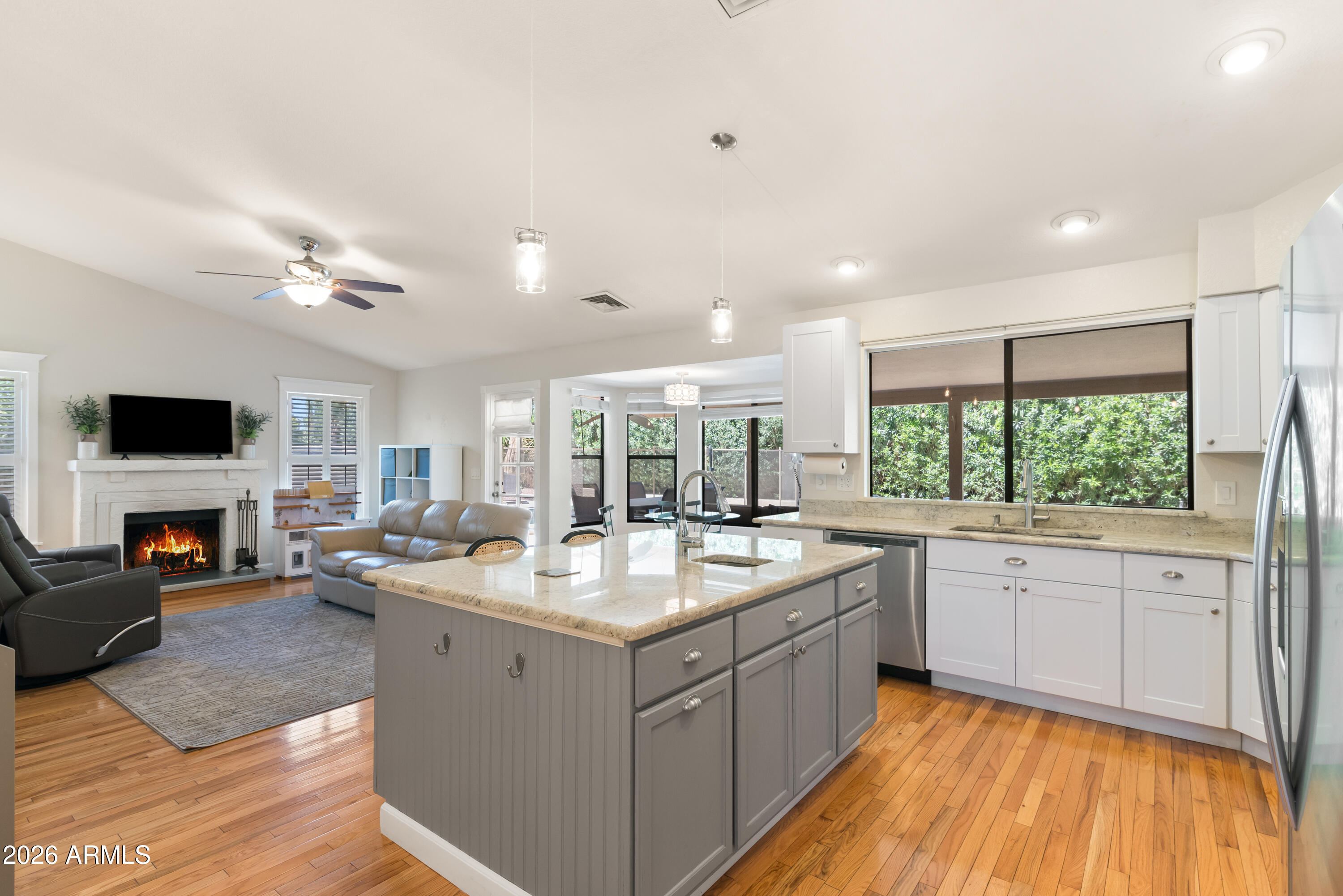 WARNER RANCH CROSSING - Residential