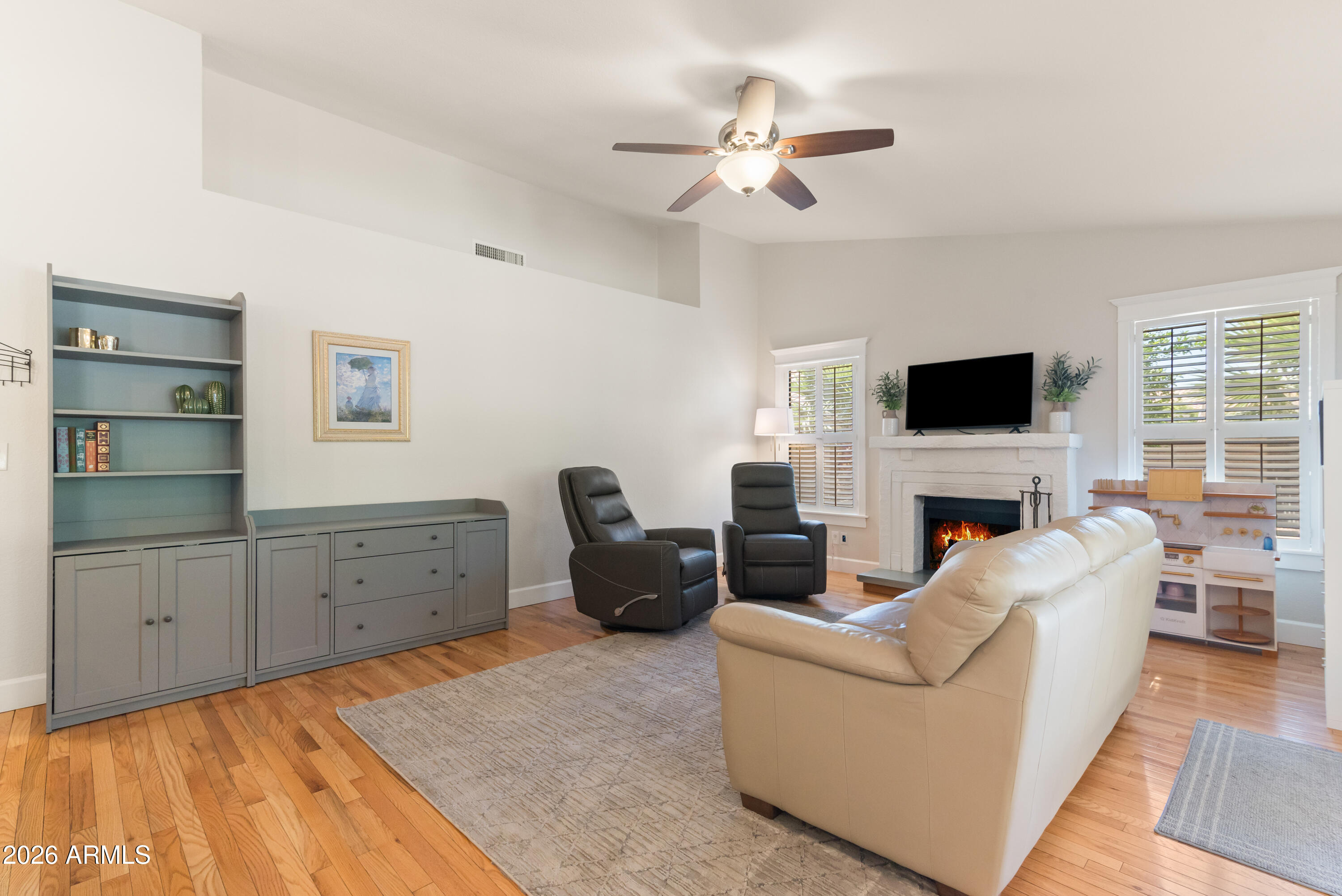 WARNER RANCH CROSSING - Residential