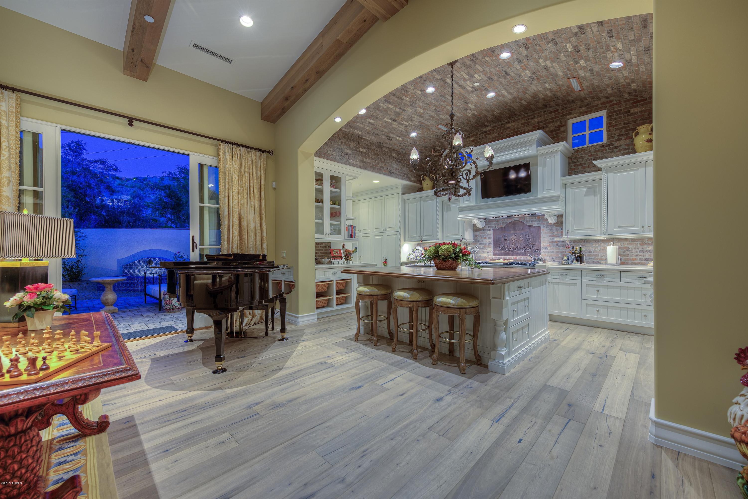 PARADISE RESERVE - Residential