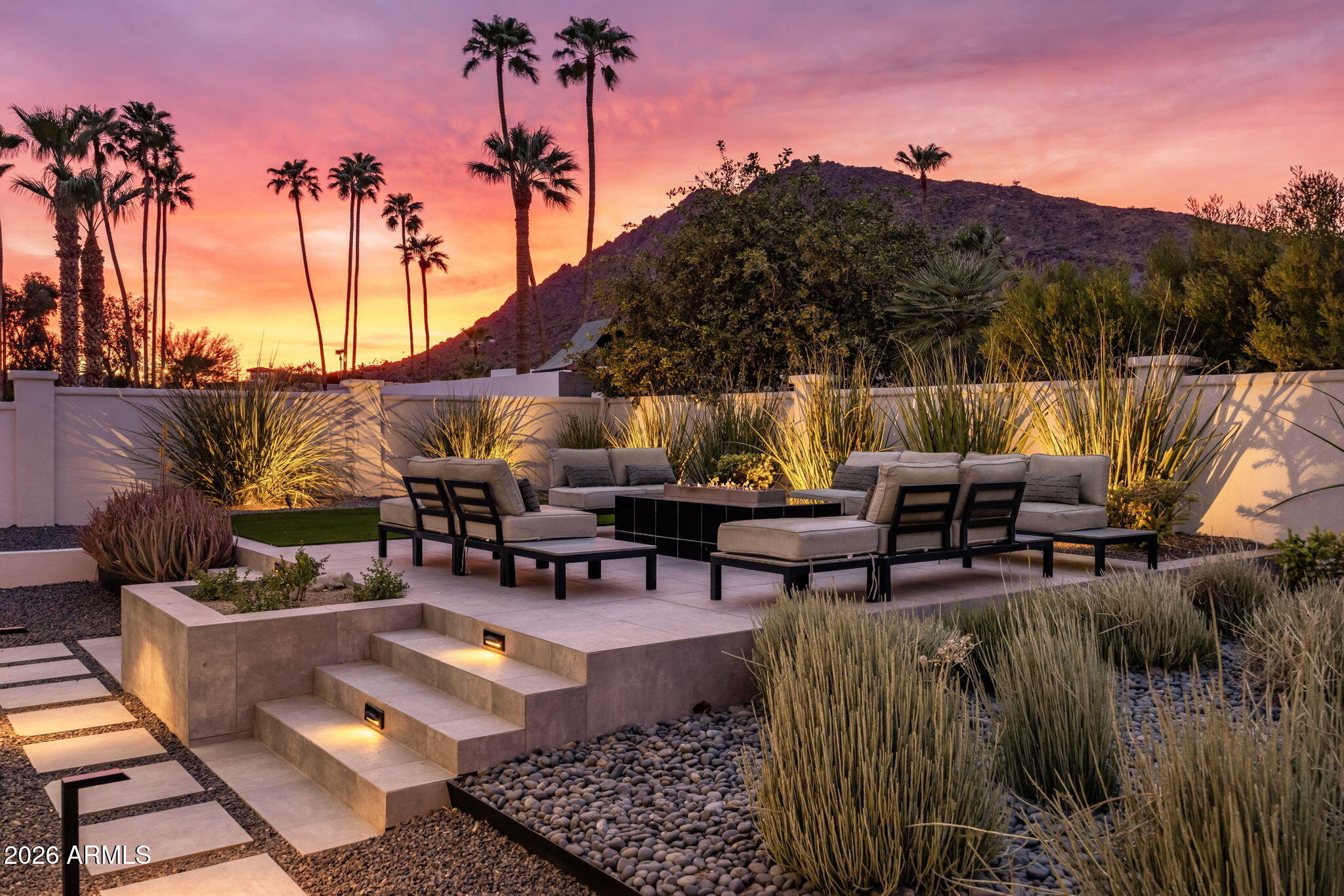 CAMELBACK EAST - Residential