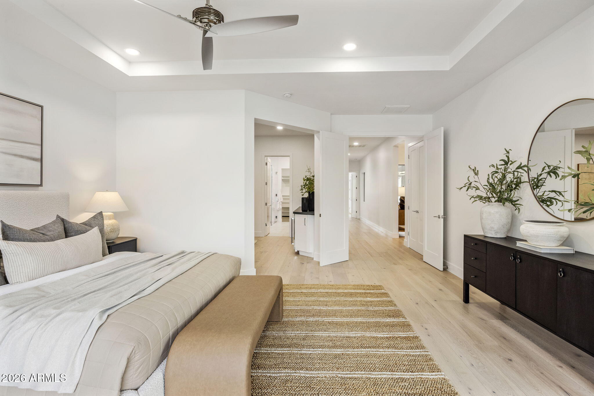CAMELBACK EAST - Residential