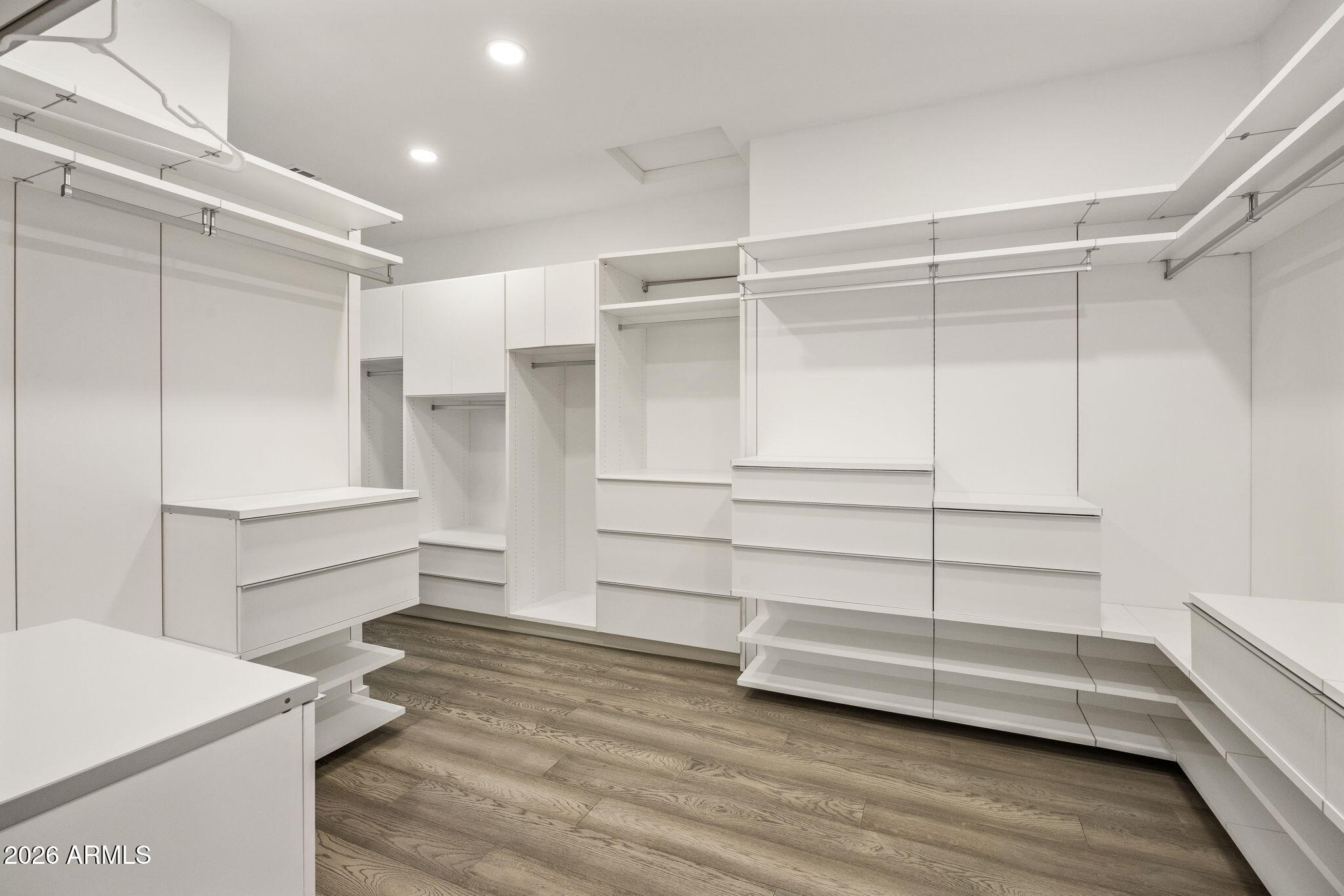 CAMELBACK EAST - Residential
