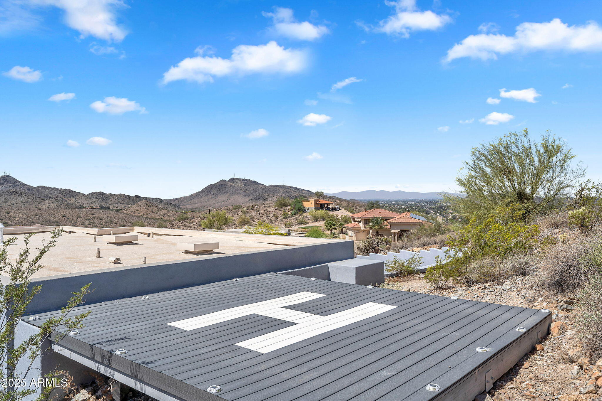 RIDGE AT LOOKOUT MOUNTAIN - Residential