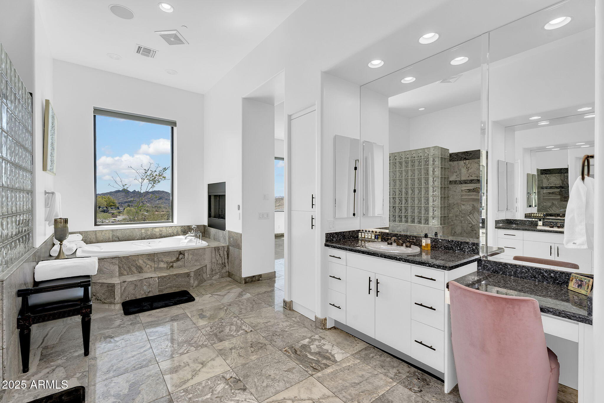 RIDGE AT LOOKOUT MOUNTAIN - Residential