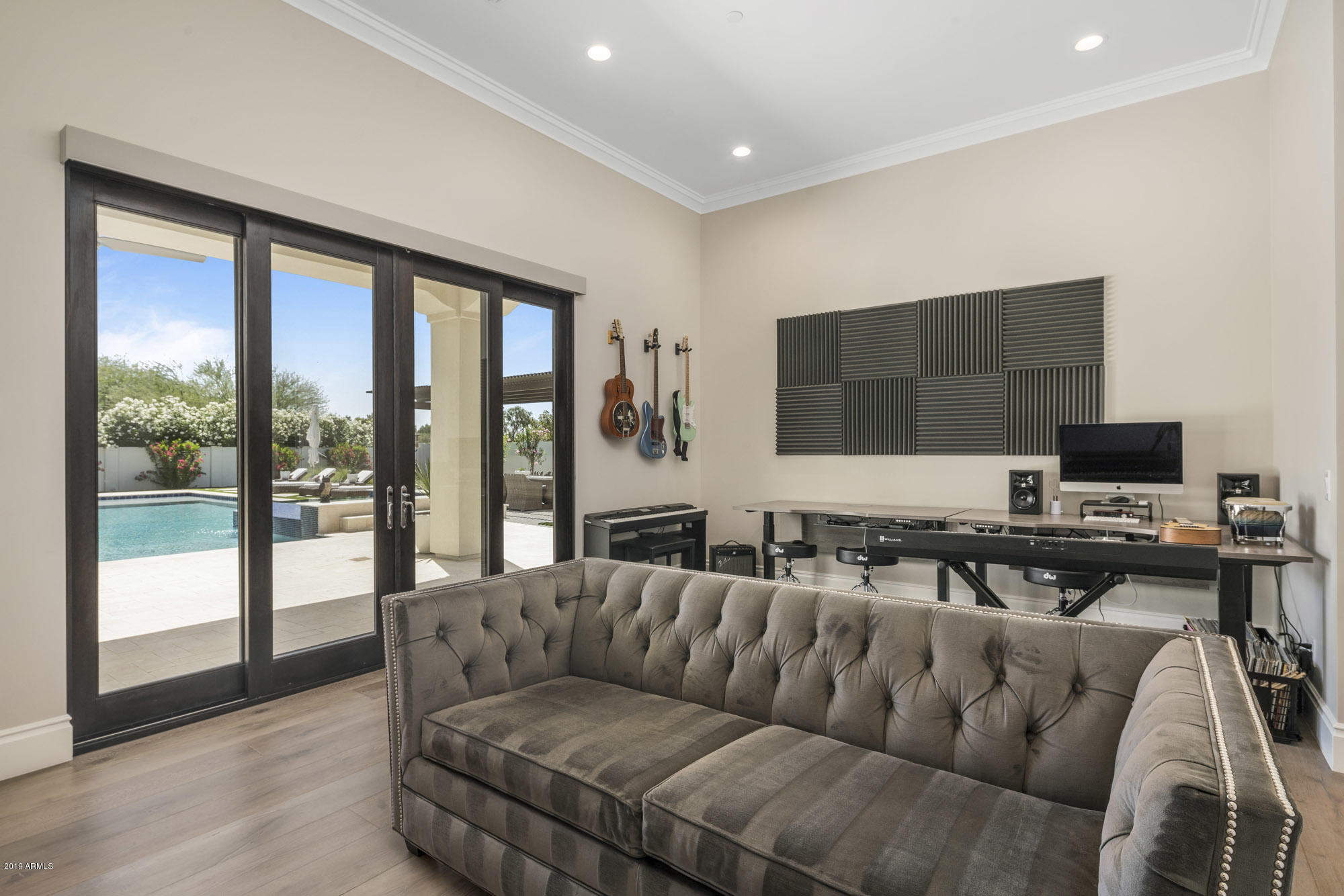 SUNBURST FARMS EAST 6 - Residential