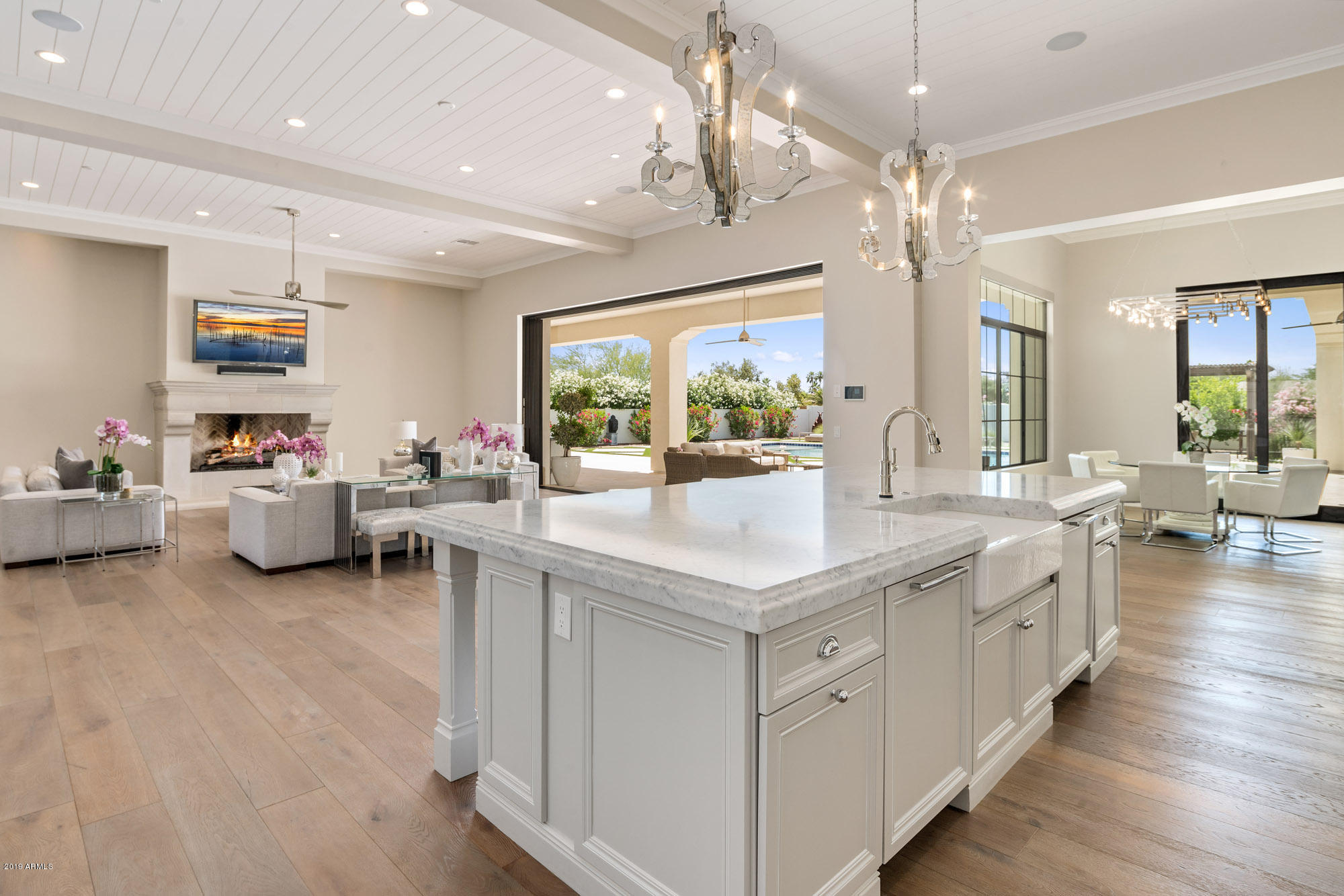 SUNBURST FARMS EAST 6 - Residential