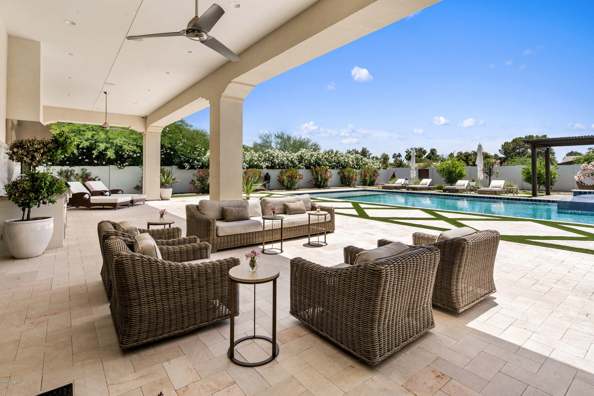 SUNBURST FARMS EAST 6 - Residential